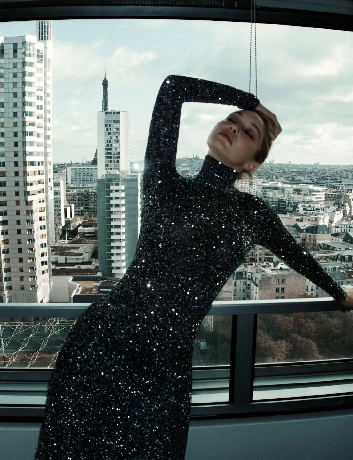 Gigi-Hadid-by-Robin-Galiegue-Bazaar-France-November-2024-5.jpeg