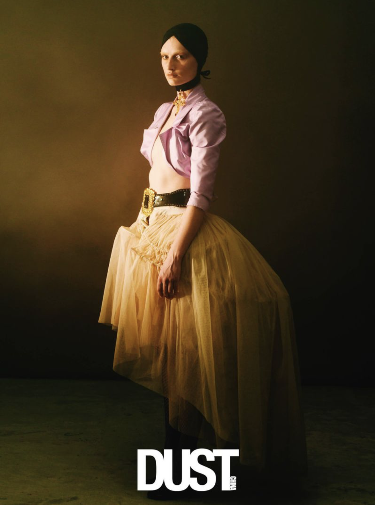 Muse-Refuse-by-Elina-Kechicheva-Dust-Magazine-China-Issue-1-4.png
