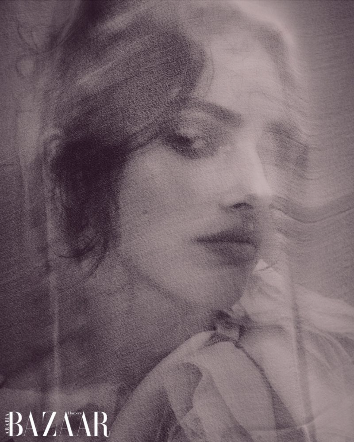 Amouage-for-Harper's-Bazaar-Arabia-October-2024-by-Esra-Sam-10.png