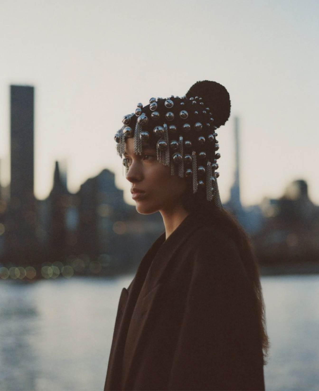 Ina-Levy-Great-Master-Vogue-Poland-December-2024-4.png