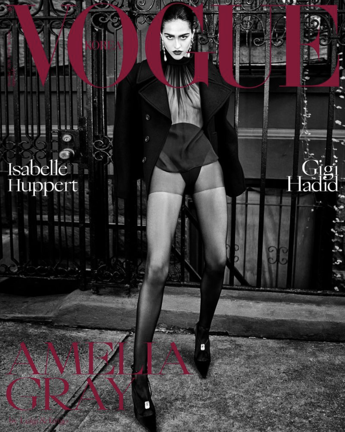Amelia-Gray-by-Luigi-Iango-Vogue-Korea-December-2024-13.png
