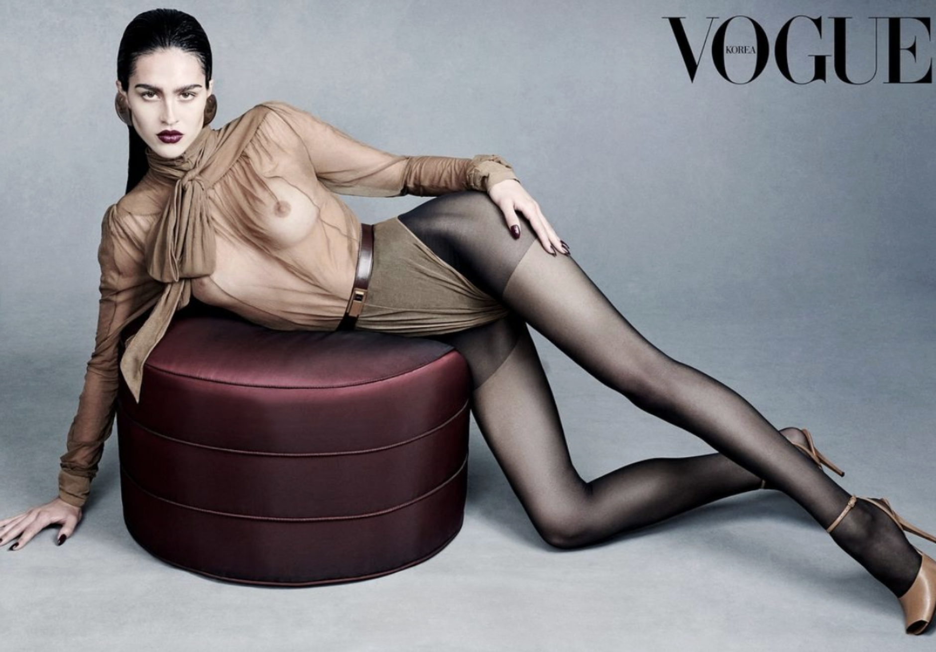 Amelia-Gray-by-Luigi-Iango-Vogue-Korea-December-2024-15.png