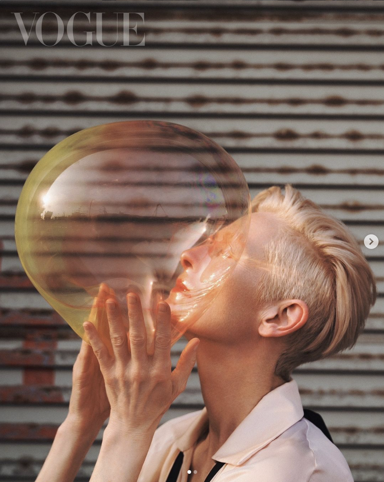 Tilda-Swinton-by-Zhong-Lin-Vogue-Taiwan-December-2024-17.png