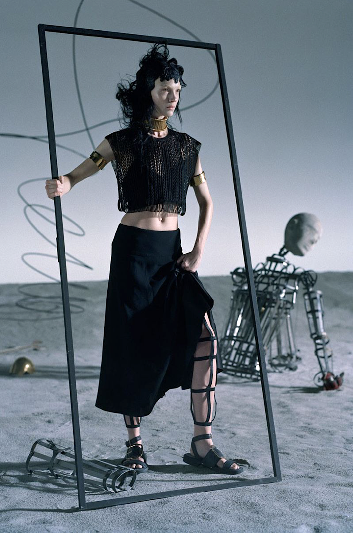 Mariacarla-Boscono-by-Tim-Walker-Vogue-Italia-March-2014-5.png