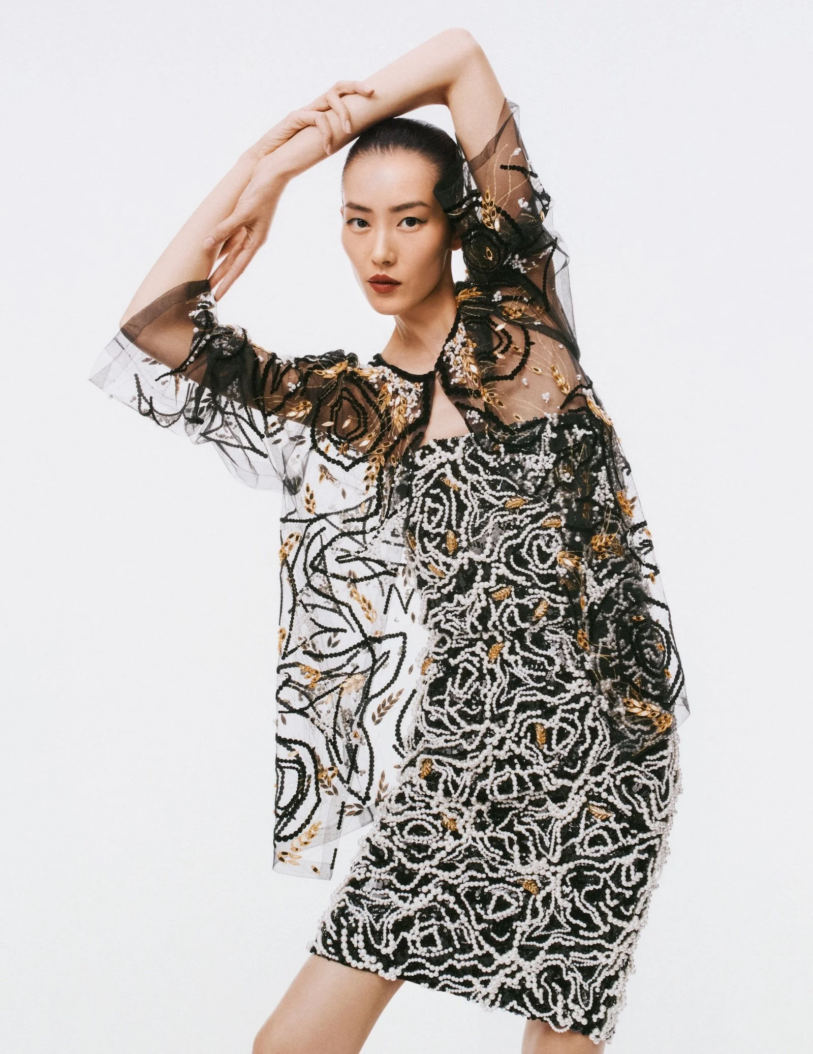 Liu-Wen-Chanel-Metiers-d-art-w-magazine-china-artisan-issue-5.jpg