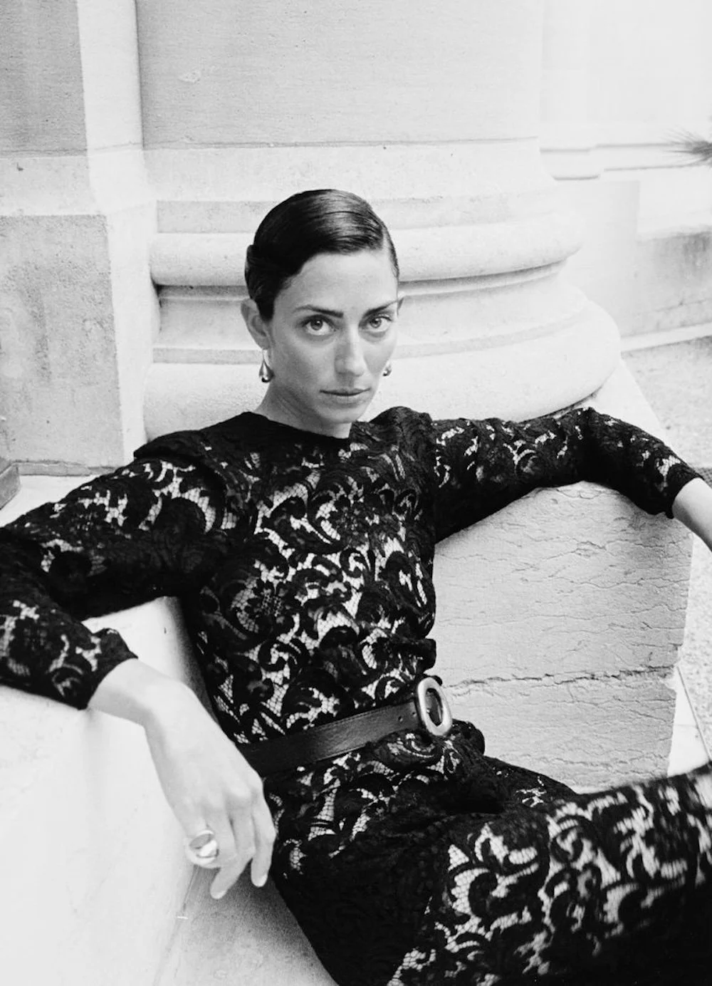 Conie-Vallese-by-Pepe-Lobez-Marie-Claire-France-October-2024-1.jpg