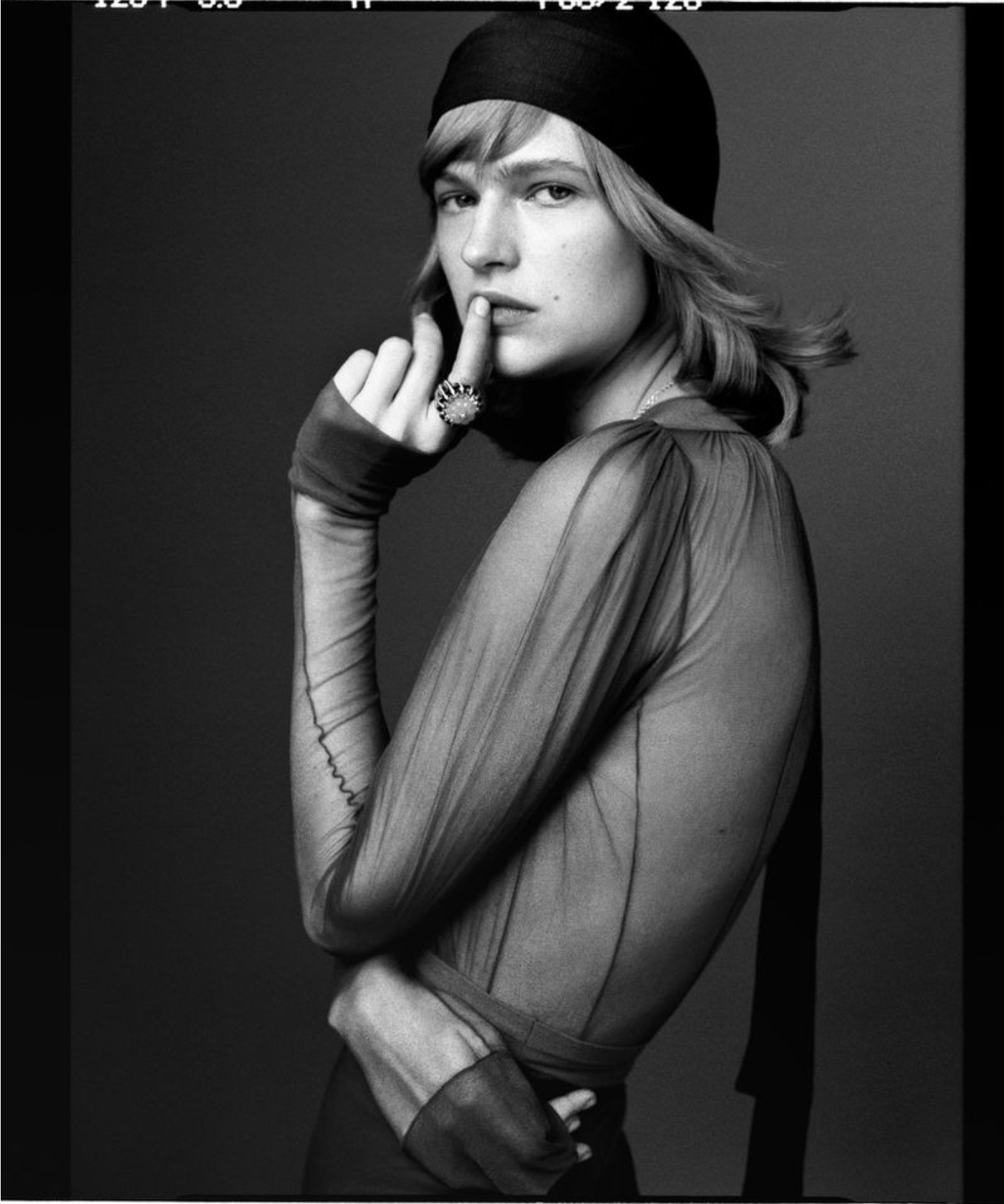 Aivita-Muze-by-Jorin-Koers-Vogue-Turkey-December-2024-4.png