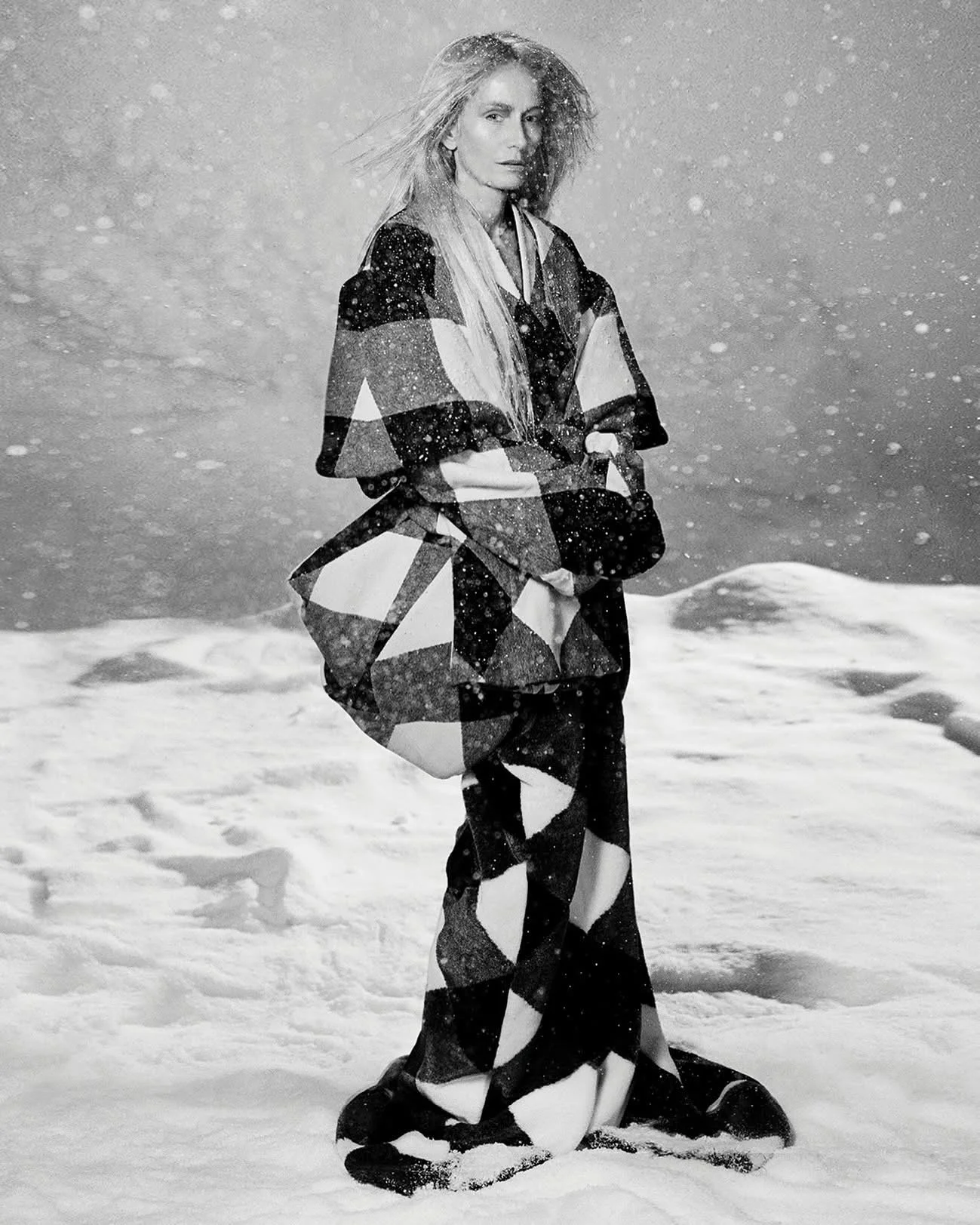Georgina-Grenville-by-Fabrizio-del-Rincon-Vogue-Adria-Winter-2025-4.jpeg