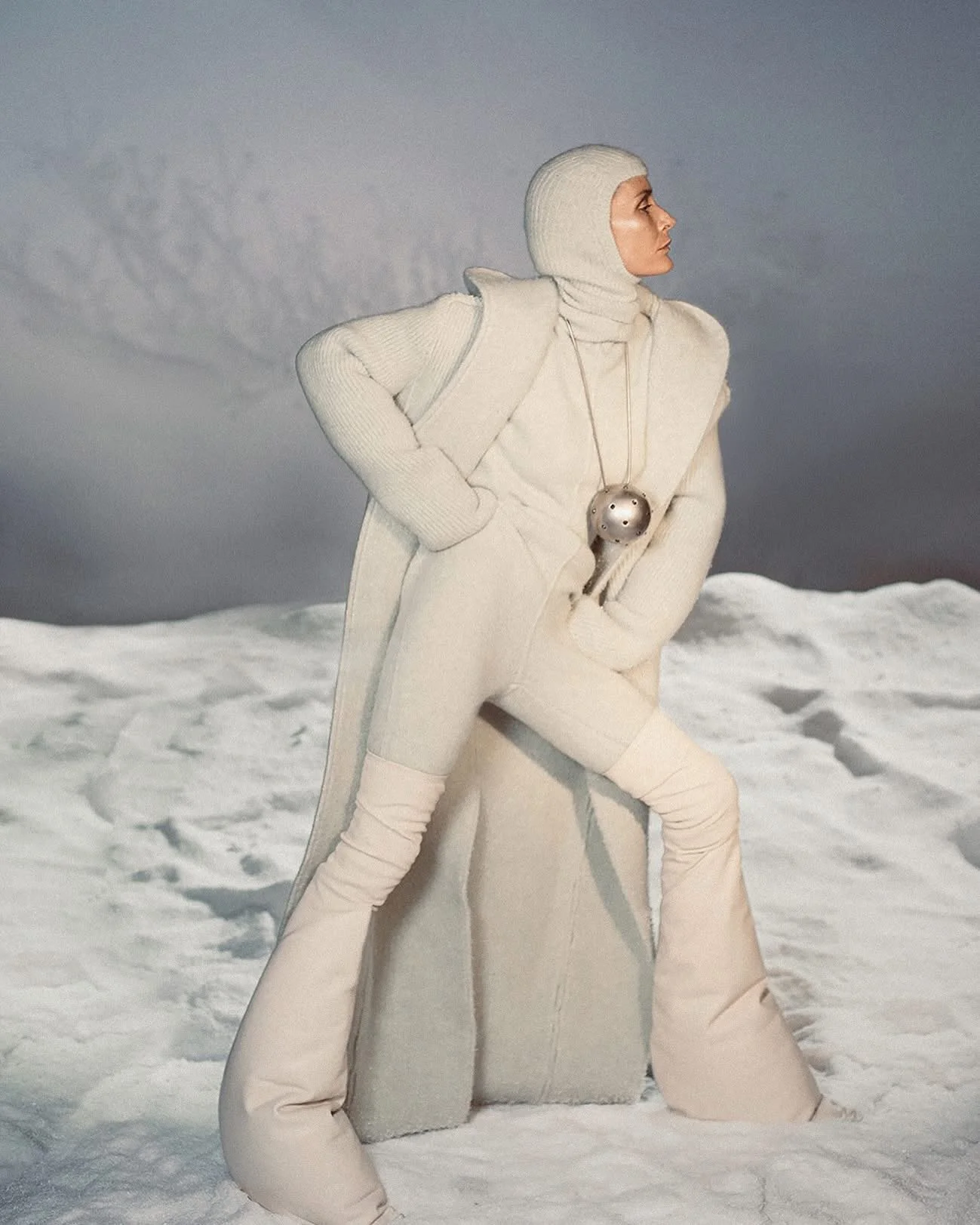 Georgina-Grenville-by-Fabrizio-del-Rincon-Vogue-Adria-Winter-2025-7.jpeg