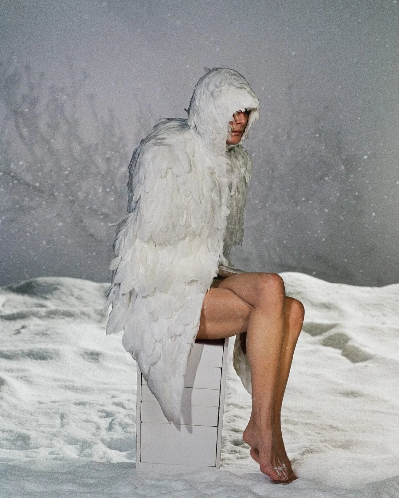 Georgina-Grenville-by-Fabrizio-del-Rincon-Vogue-Adria-Winter-2025-11.jpeg