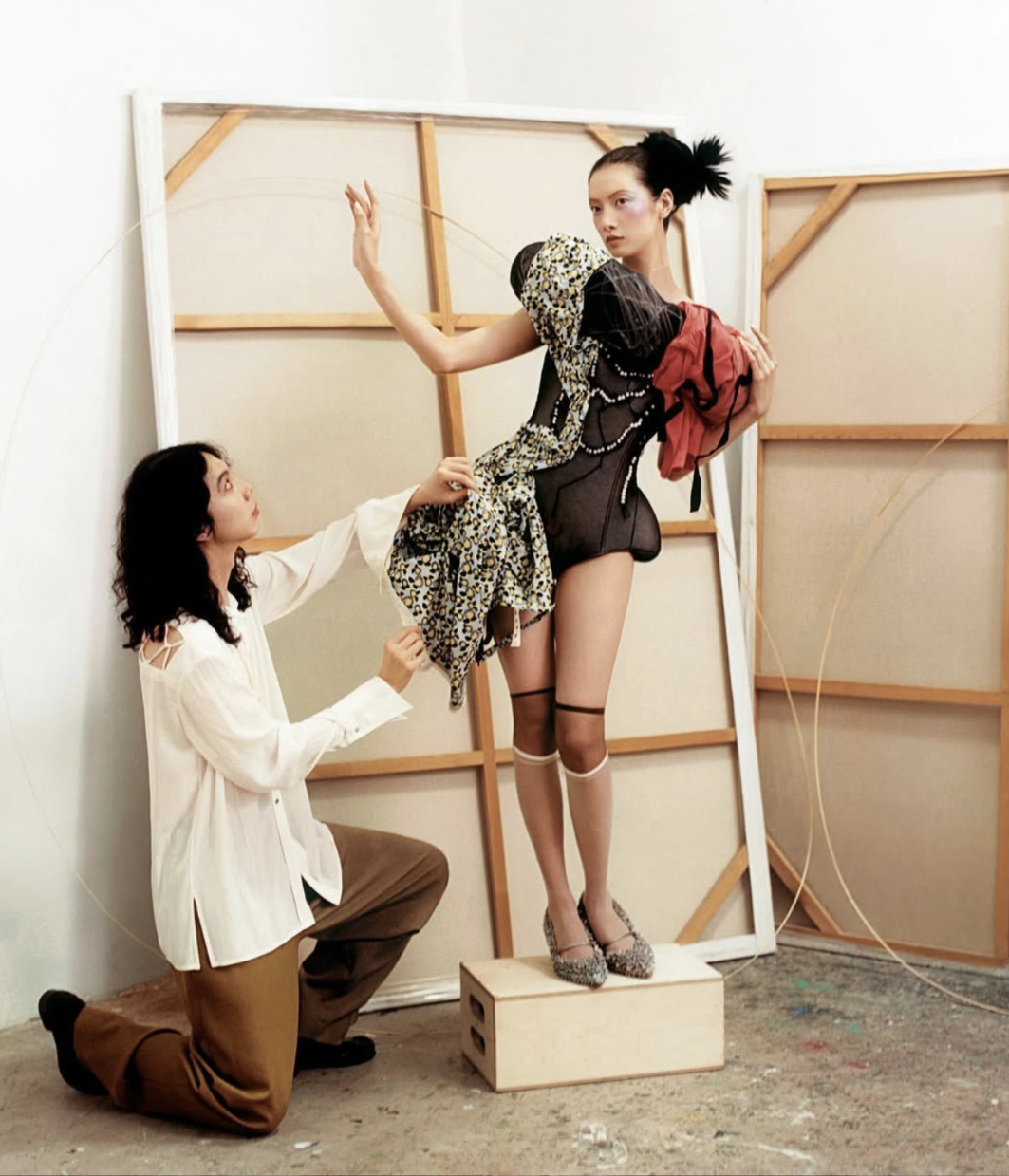Jiahui-Zhang-by-Hailun-Ma-Vogue-China-December-2024-10.png