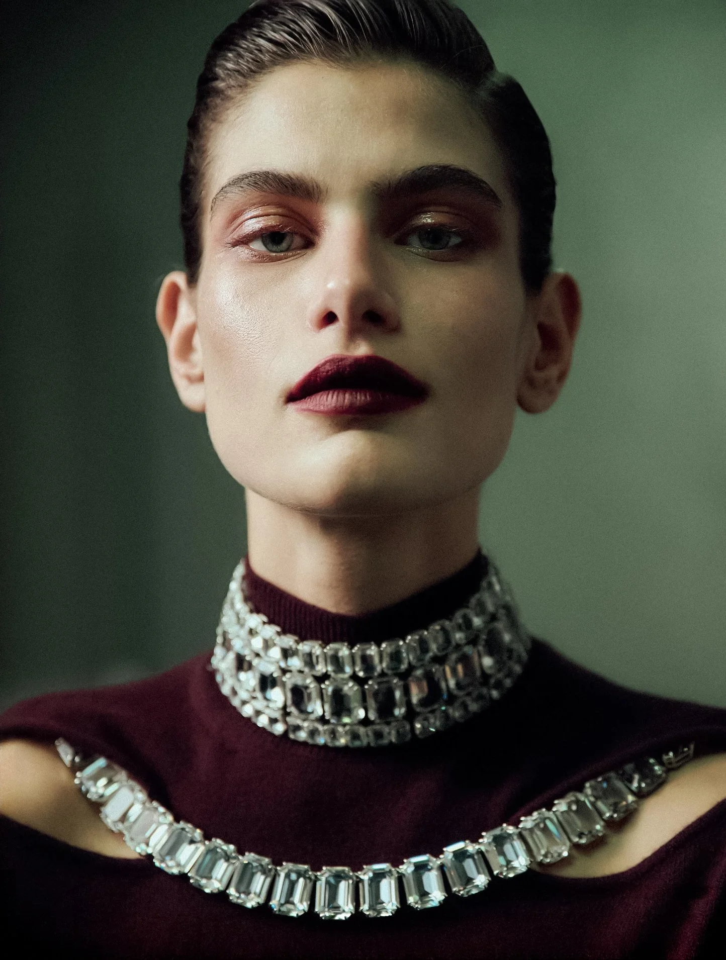 Anthi-Fakidari-by-Thanassis-Krikis-Vogue-Greece-January-2025-2.jpg
