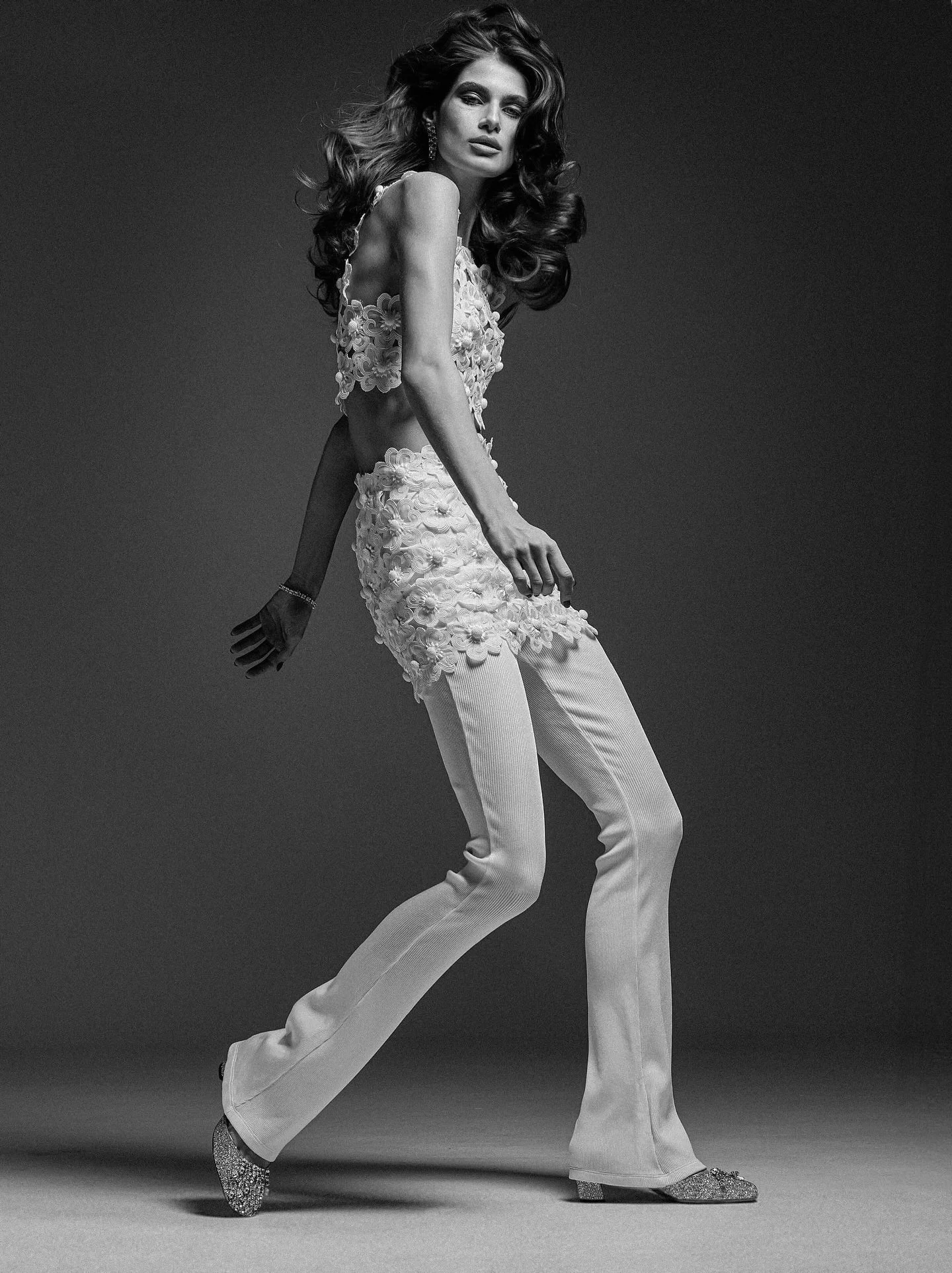 Anthi-Fakidari-by-Thanassis-Krikis-Vogue-Greece-January-2025-15.jpg