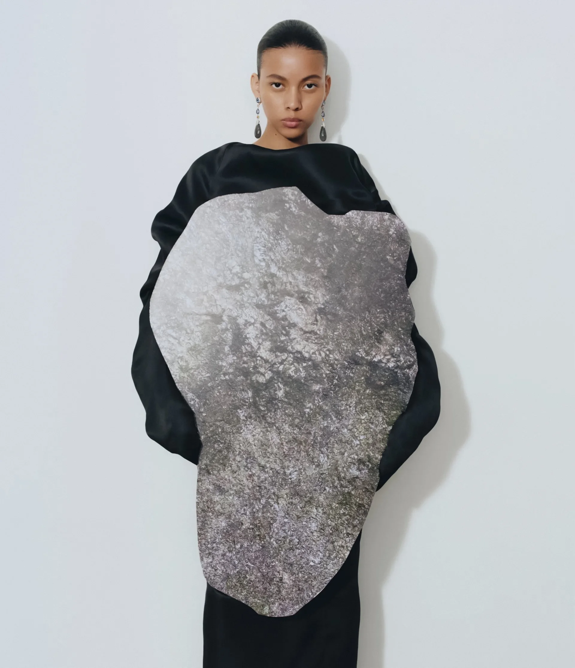Nazarit-Machin-by-Thomas-Rousset-Earthly-Delights-WSJ-Magazine-4.jpg