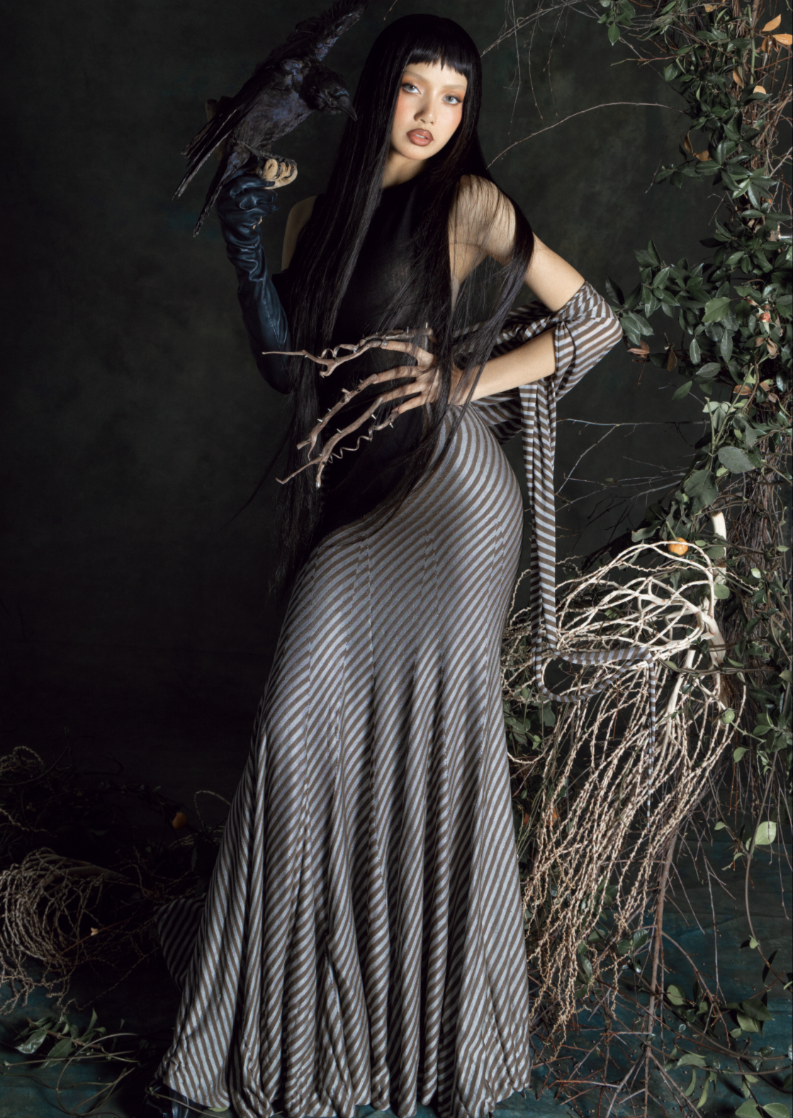 Lisa-by-Inez-Vinoodh-V162-Pre-Spring-2025-7.png