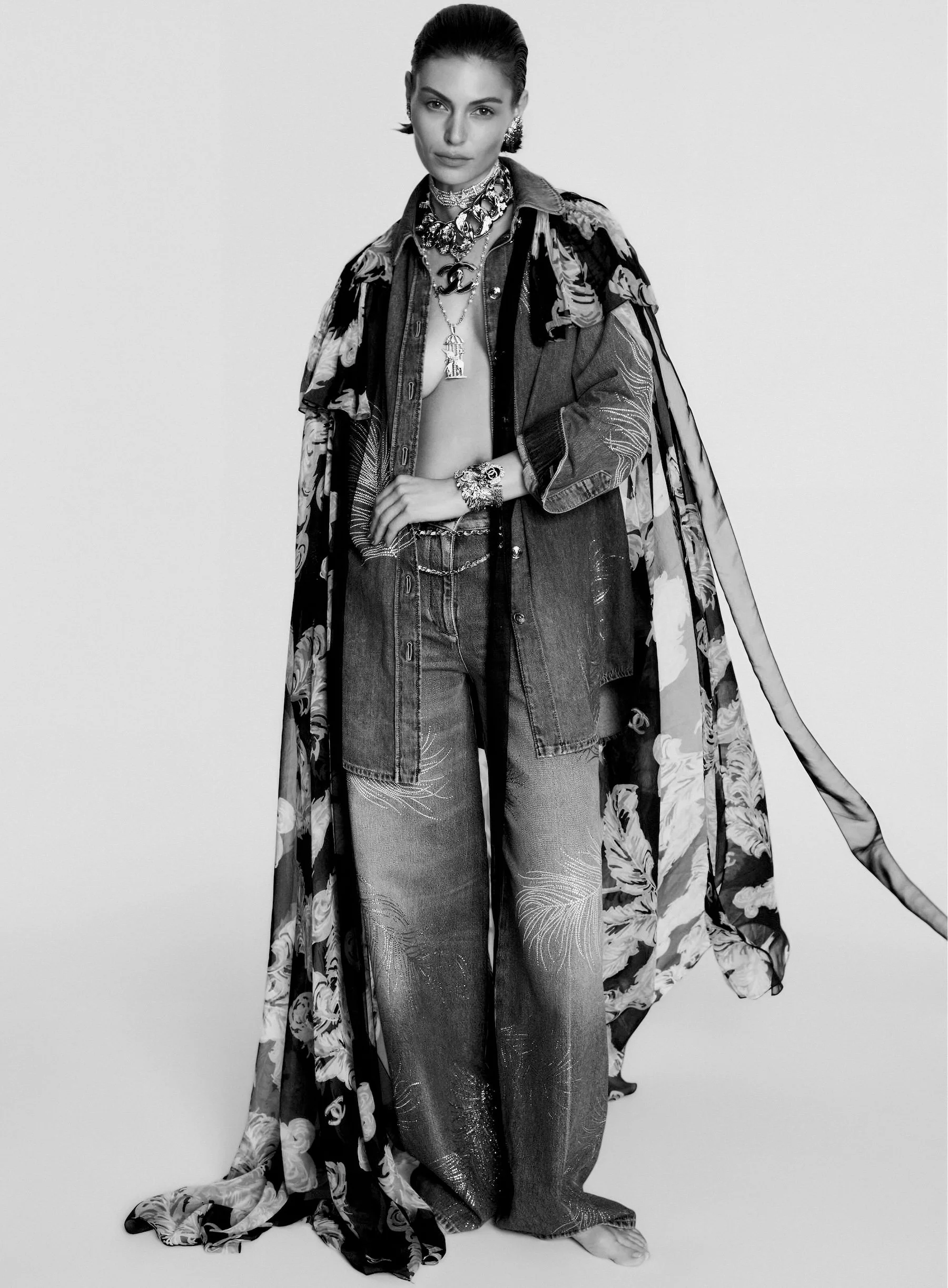 Bibi-Breslin-by-Felix-Cooper-Vogue-UK-February-2024-5.jpg