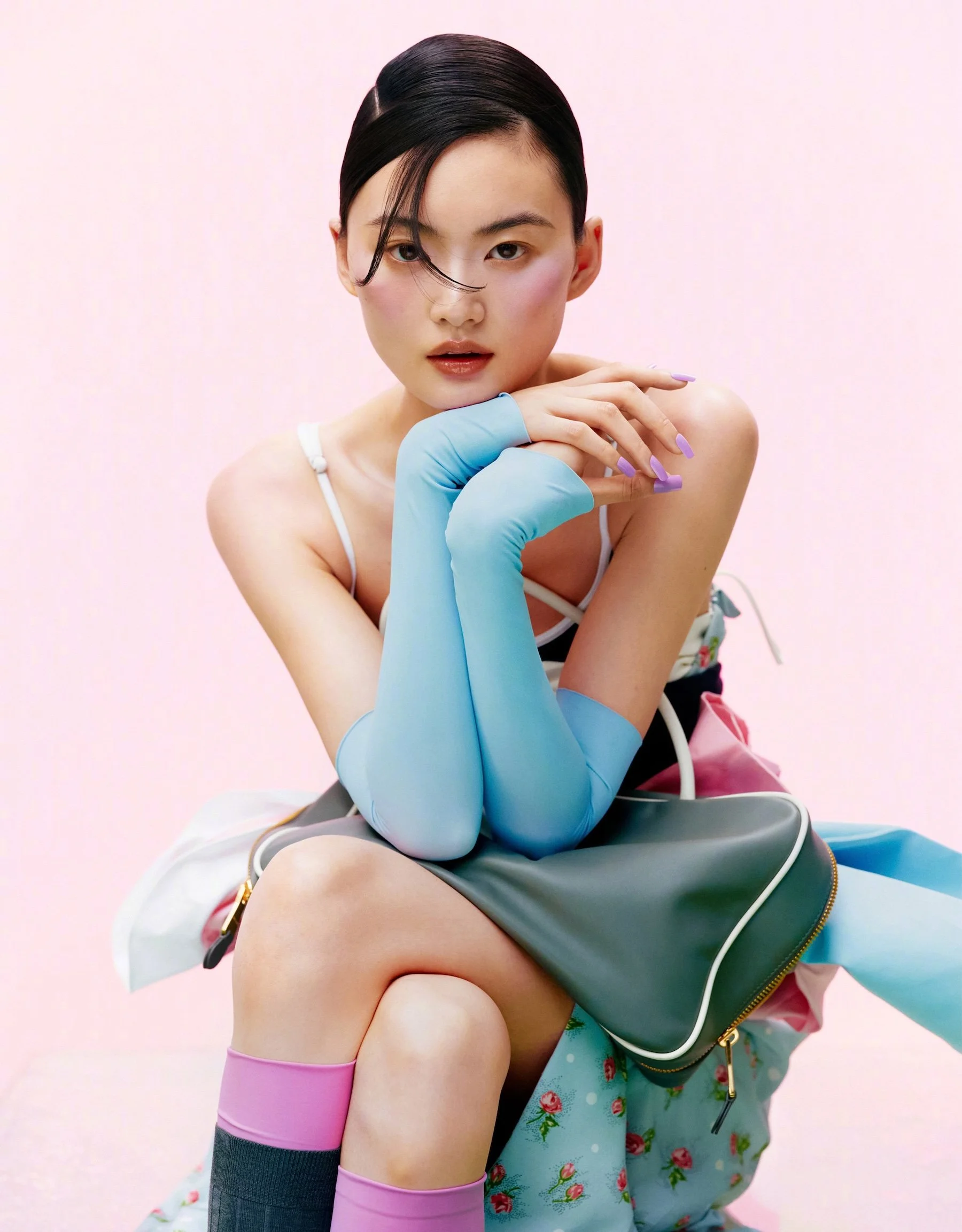 He-Cong-by-Trunk-Xu-Vogue-China-February-2025-10.jpg