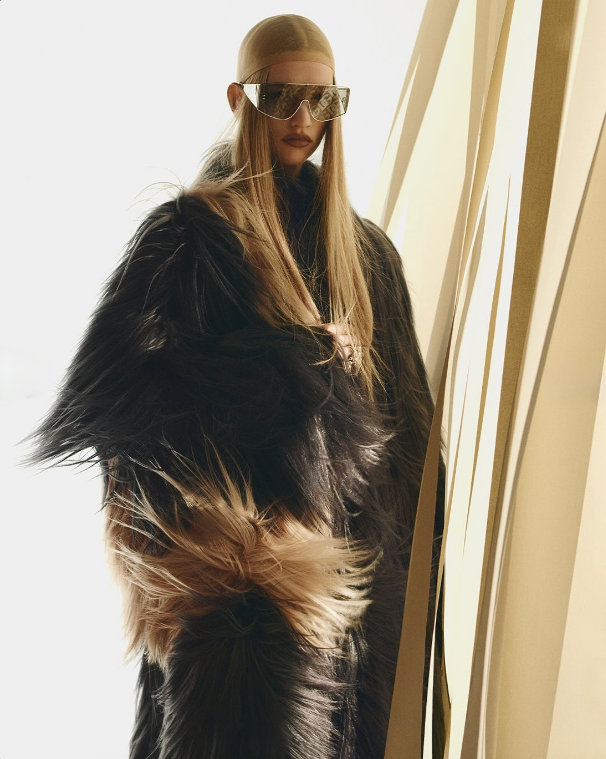 Apolline-Rocco-Fohrer-by-Torso-Dazed-Magazine-Winter-2024-20.png