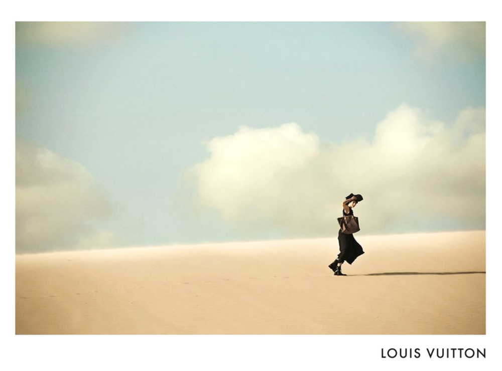 Louis-Vuitton-Spirit-of-Travel-Campaign-by-Peter-Lingbergh-13.png