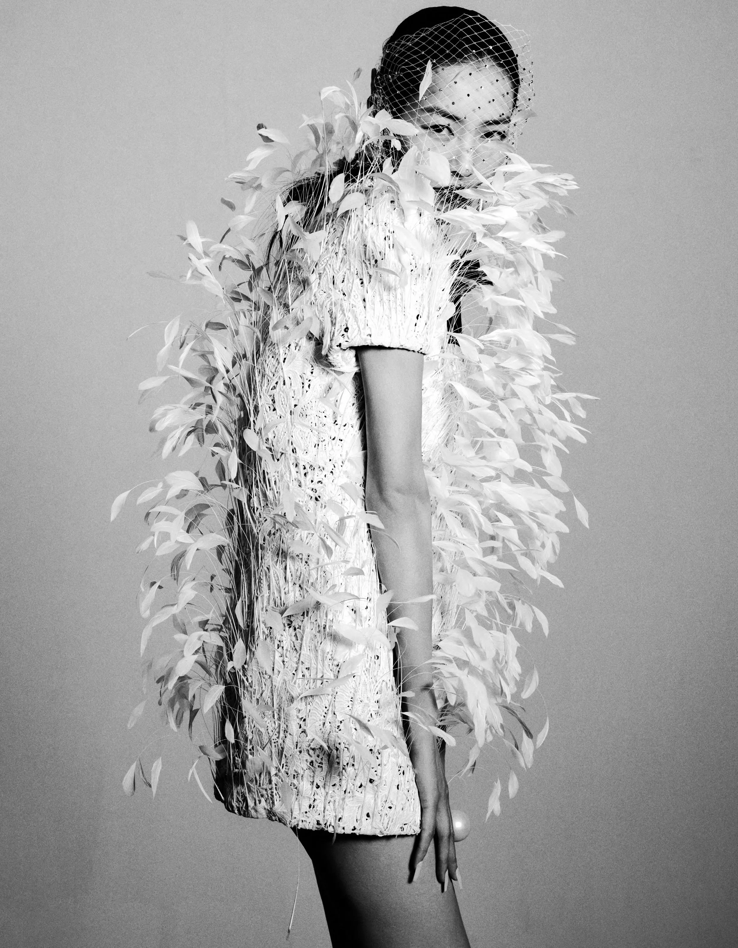 Liu-Wen-by-Trunk-Xu-Elle-China-March-2025-14.jpg