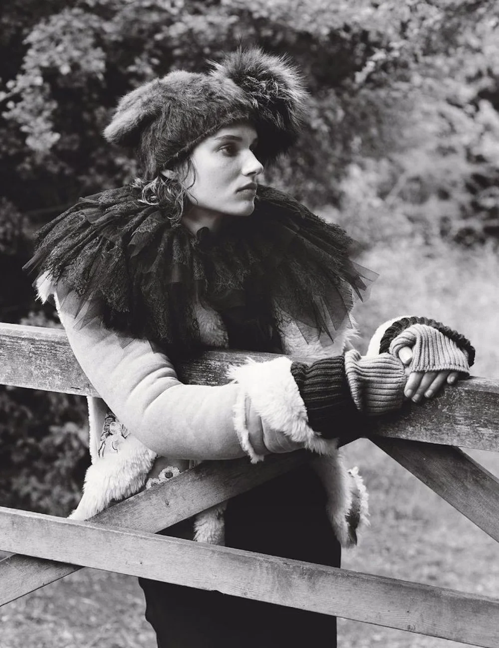 Alasdair-McLellan-Escape-W-Magazine-September-2017-2.jpg