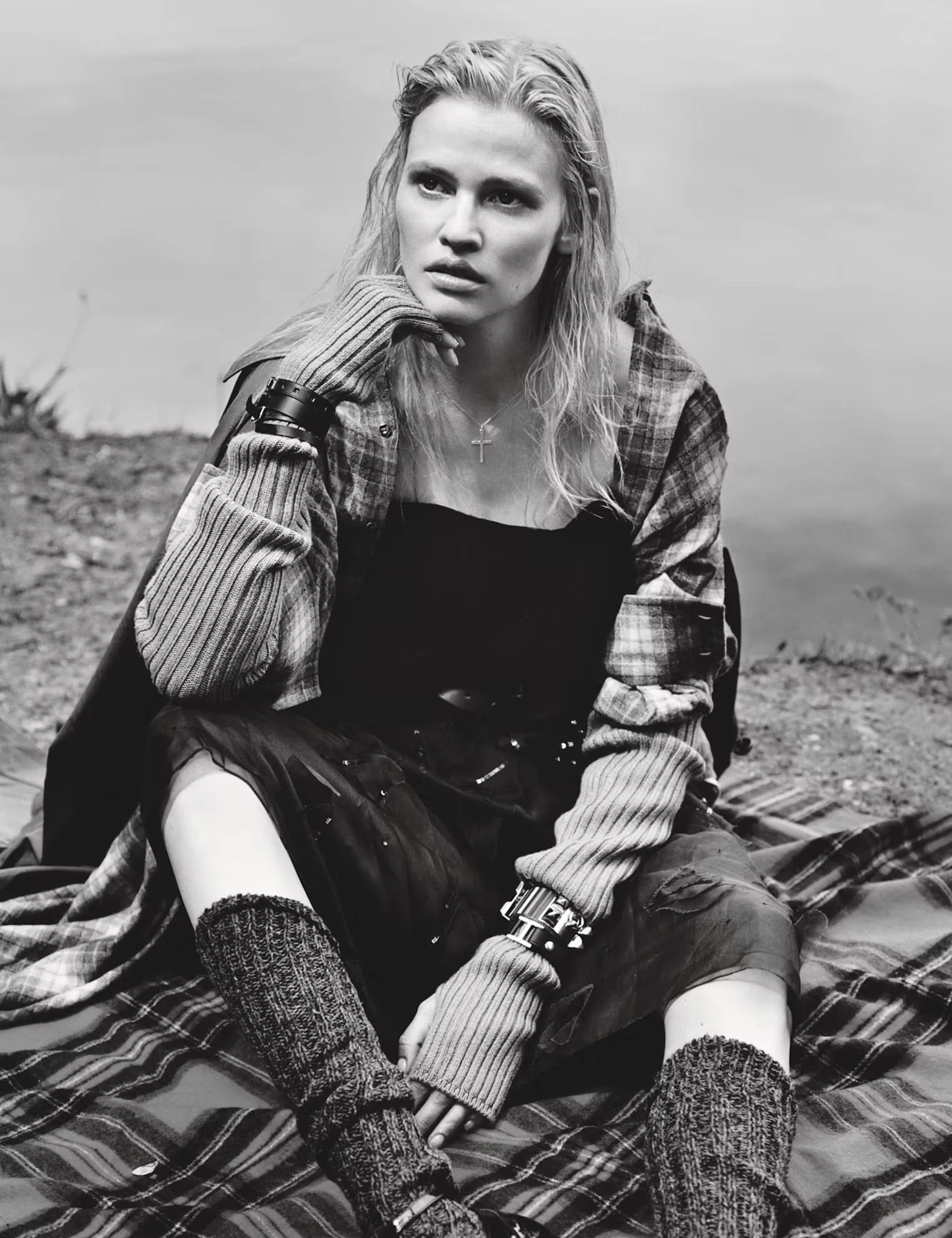 Alasdair-McLellan-Escape-W-Magazine-September-2017-8.jpeg