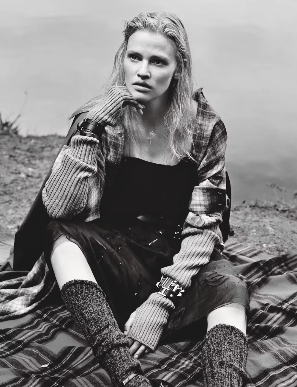Alasdair-McLellan-Escape-W-Magazine-September-2017-8.jpeg