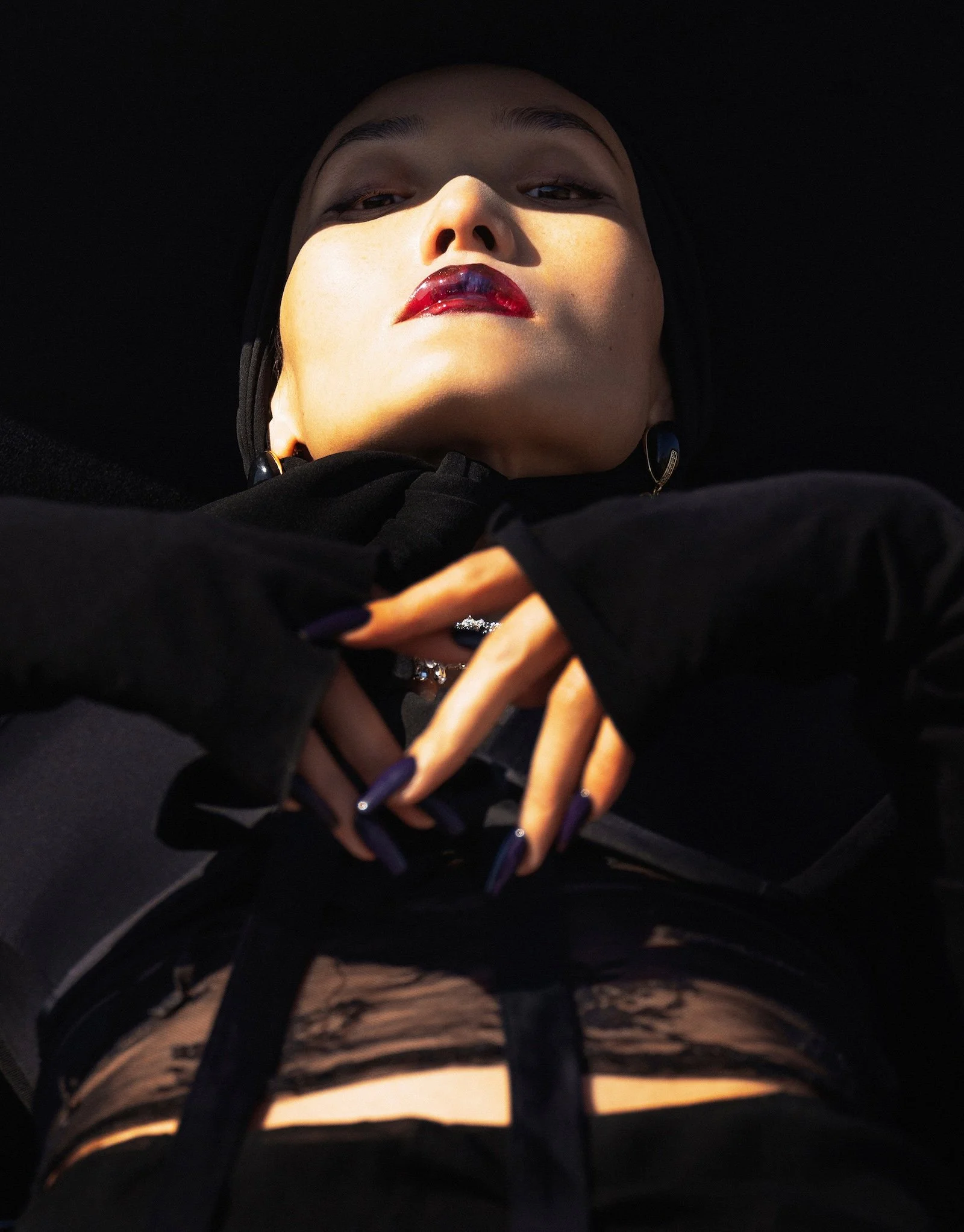 Lina-Zhang-by-Zhong-Lin-Marie-Claire-China-March-2015-28.jpg