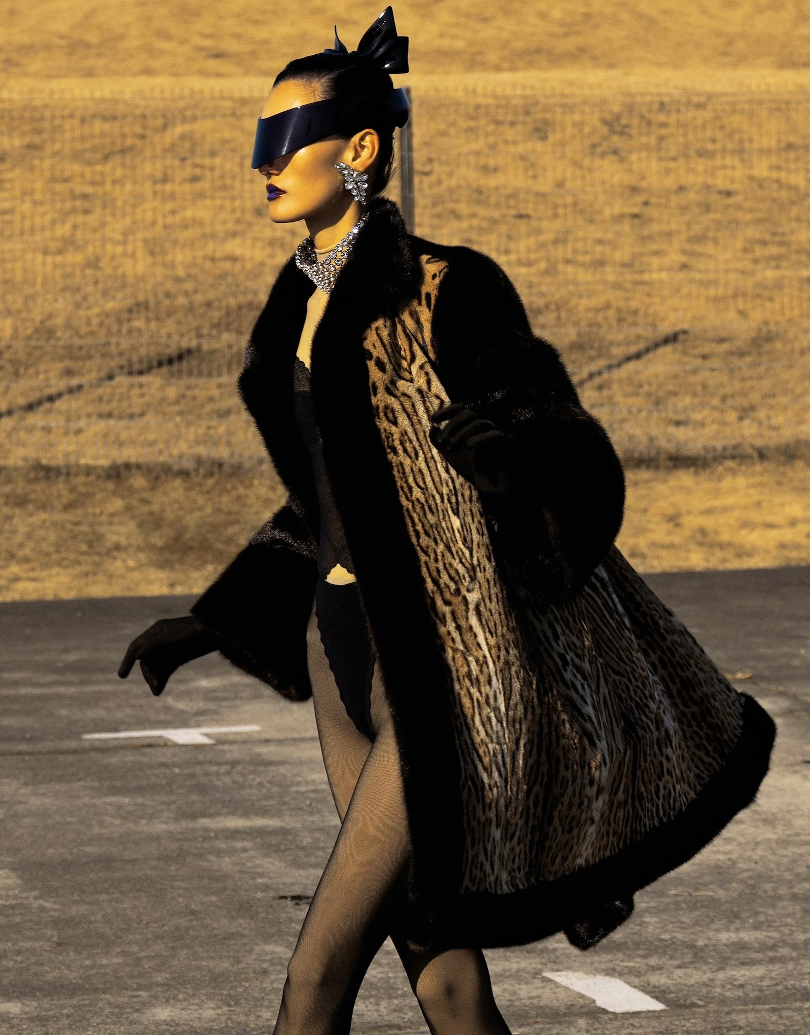 Lina-Zhang-by-Zhong-Lin-Marie-Claire-China-March-2015-13.jpg