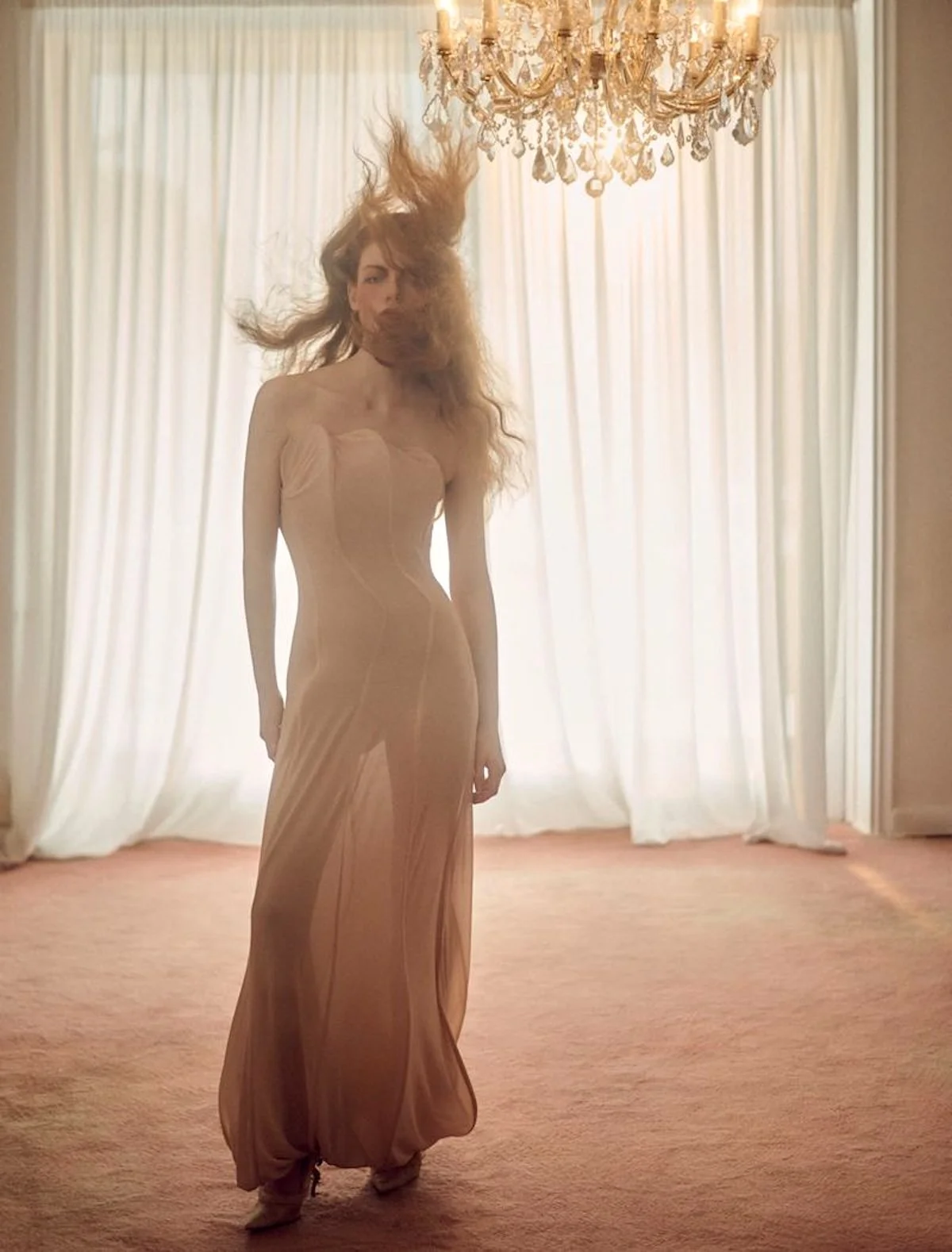 Alyda-Grace-by-Panos-Davios-Vogue-Greece-March-2025-6.jpg