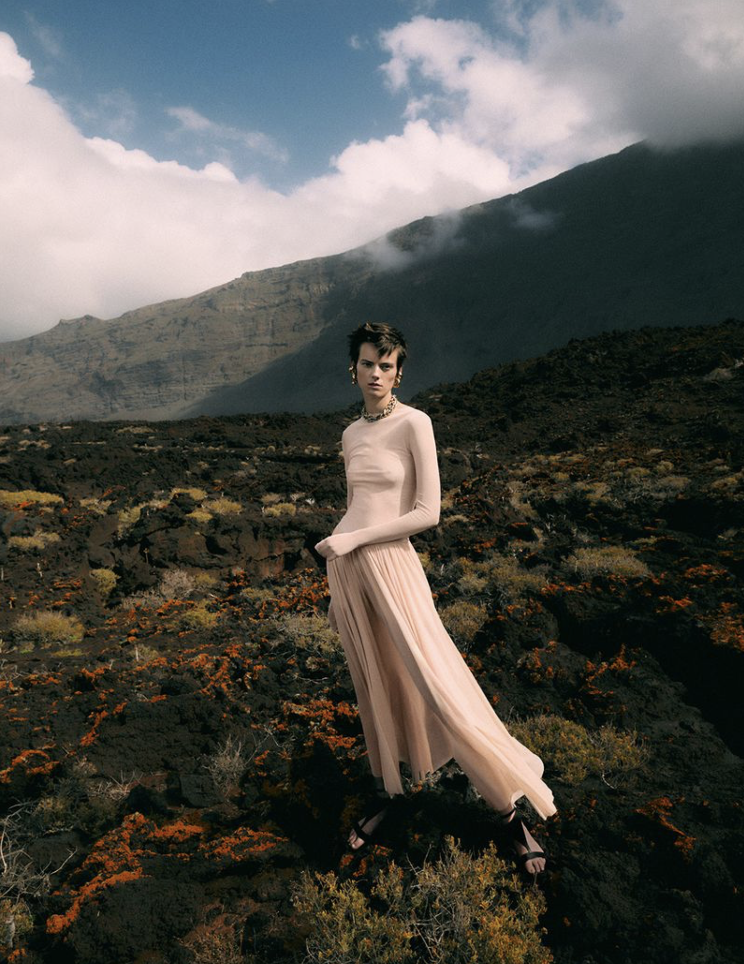 Maaike-Klassen-by-Xavi-Gordo-Numero-Switzerland-March-2025-14.png