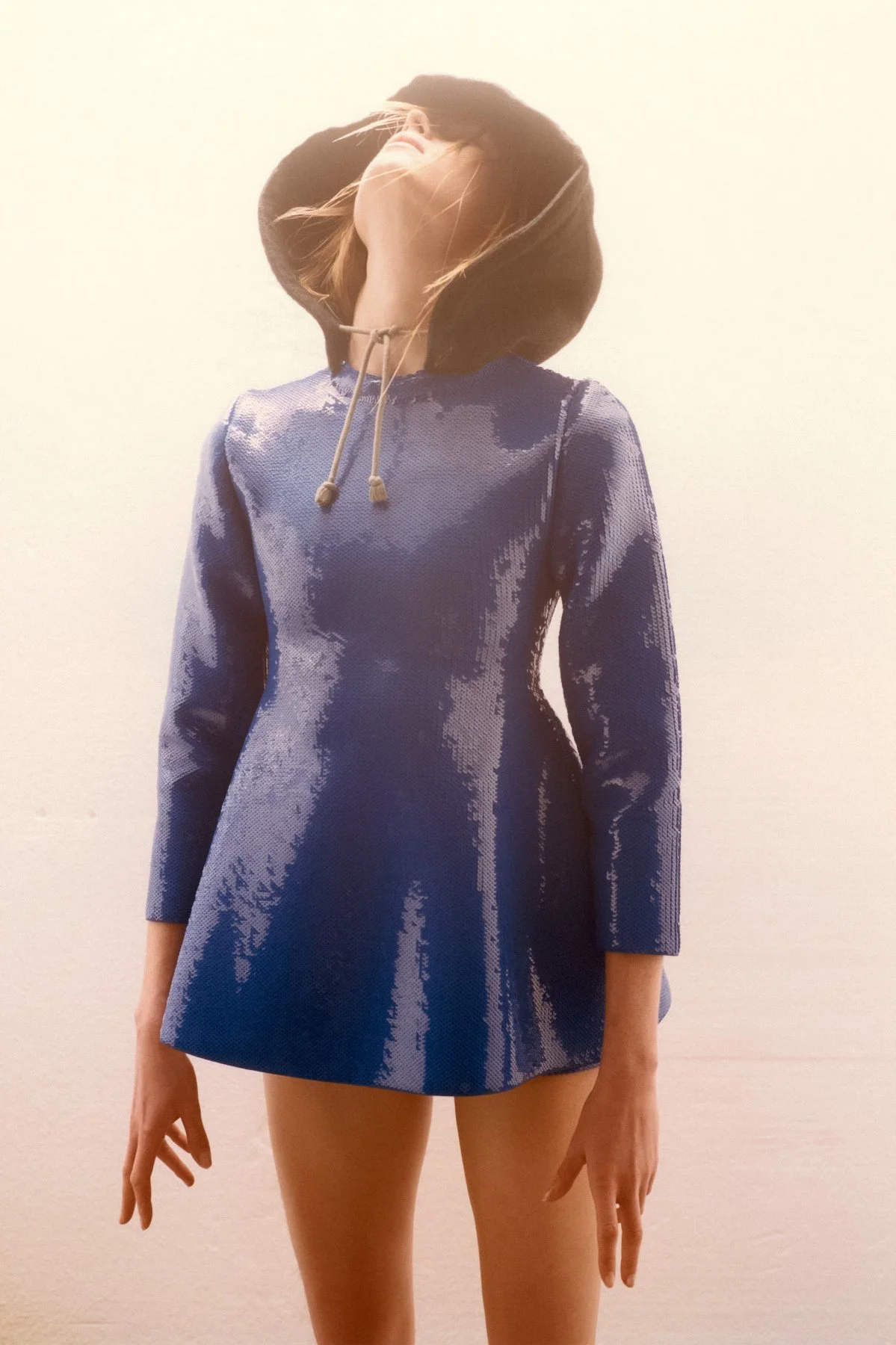 Rianne-Van-Rompaey-by-Colin-Dodgson-W-Magazine-Volume-1-2025-6.jpg