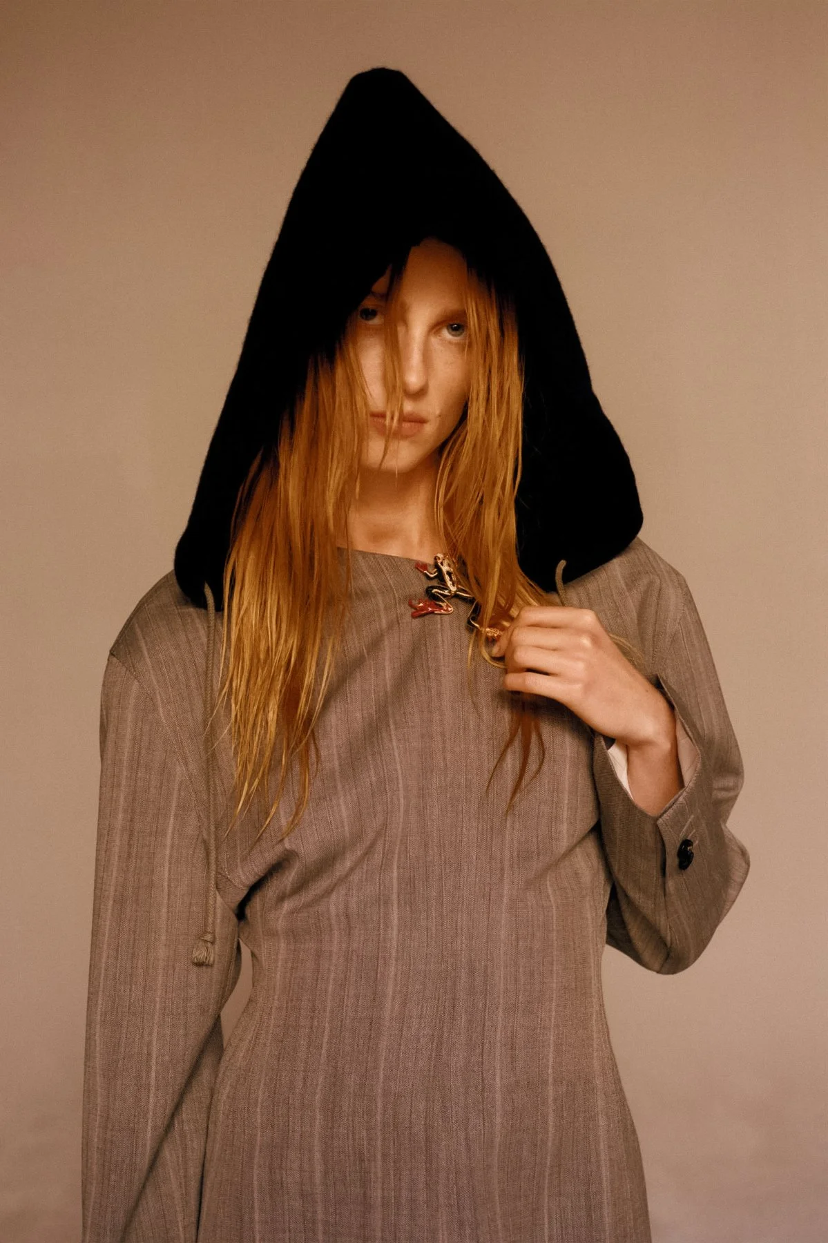 Rianne-Van-Rompaey-by-Colin-Dodgson-W-Magazine-Volume-1-2025-9.jpg