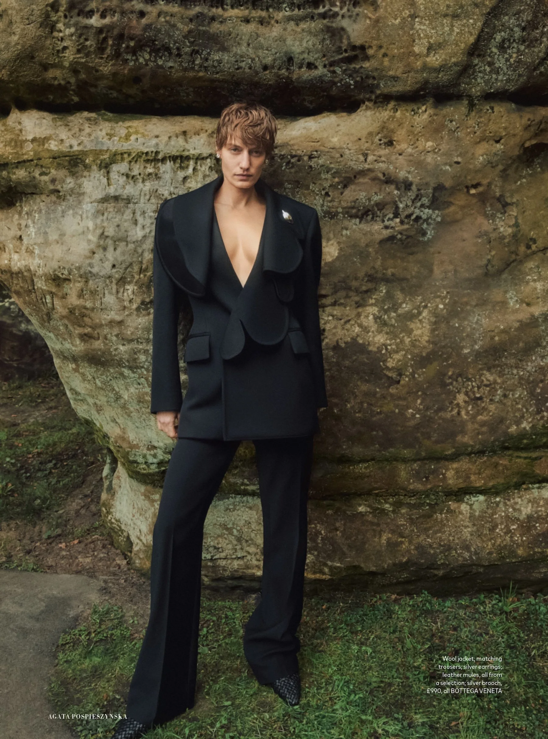 Veronika-Kunz-by-Agata-Pospieszunska-Harpers-Bazaar-UK-April-2025-2.jpg