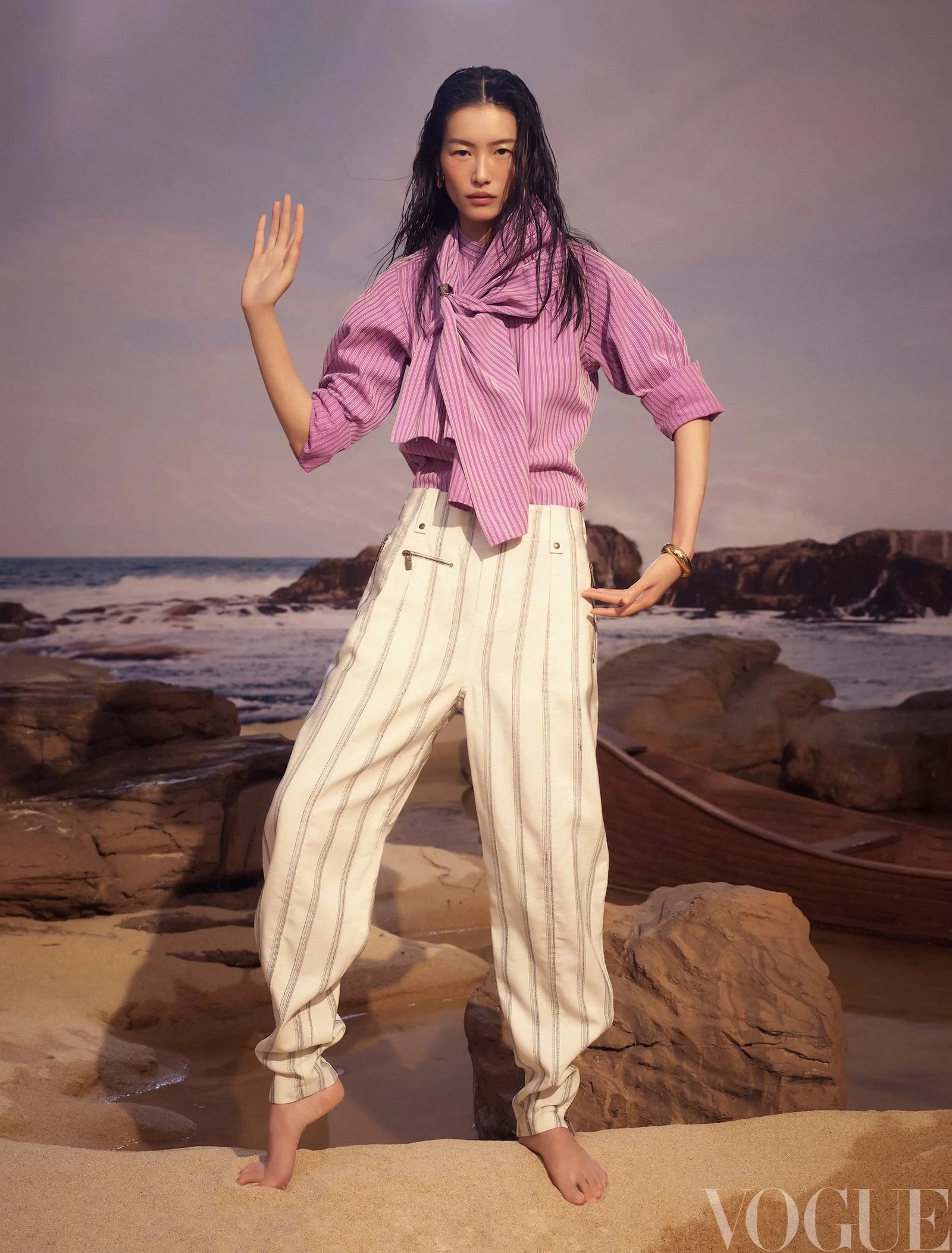 Liu-Wen-by-Sean-Seng-Vogue-China-April-2025-9.jpg