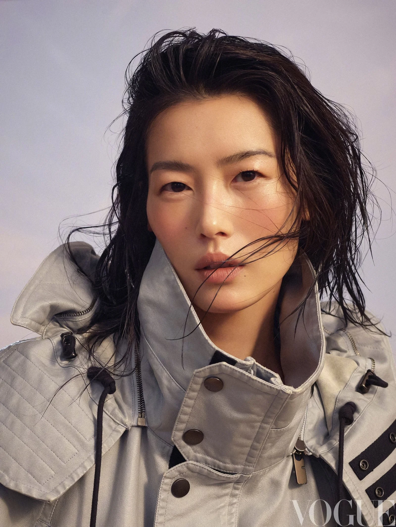 Liu-Wen-by-Sean-Seng-Vogue-China-April-2025-7.jpg