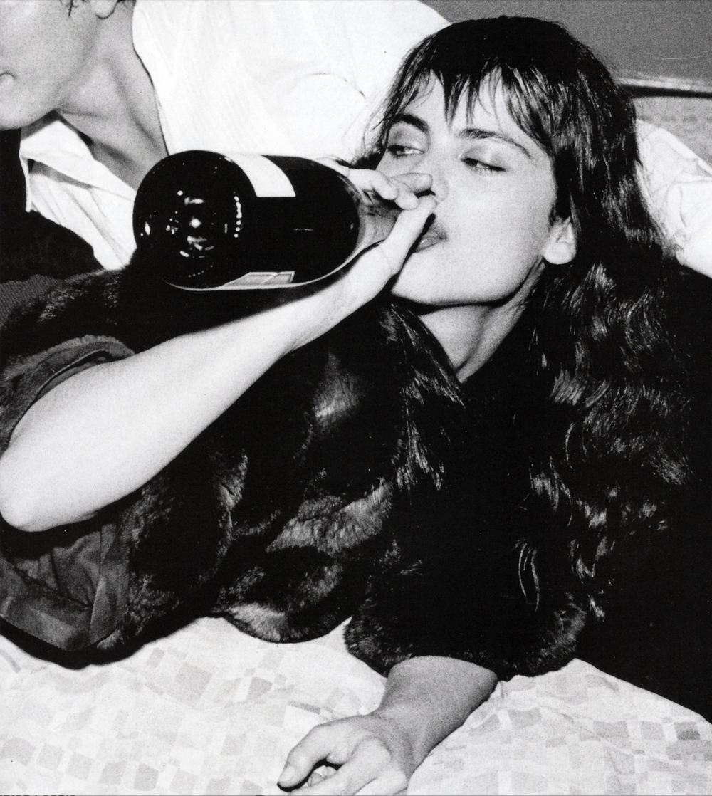 Bianca-Balti-by-Ellen-von-Unwerth-Vogue-Italia-November-2025-4.png