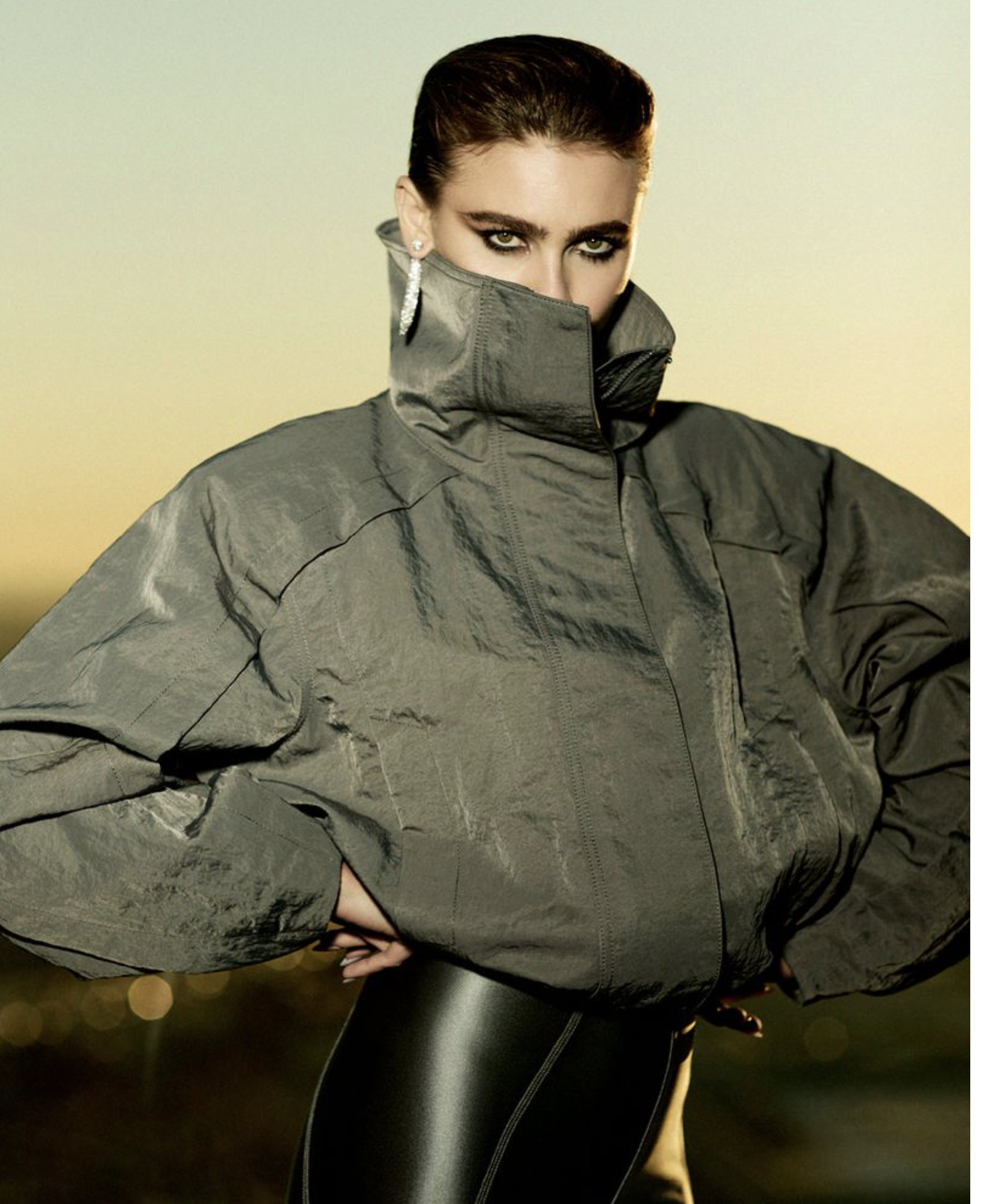 Mia-Armstrong-by-Carlijn-Jacobs-HM-March-2025-7.png