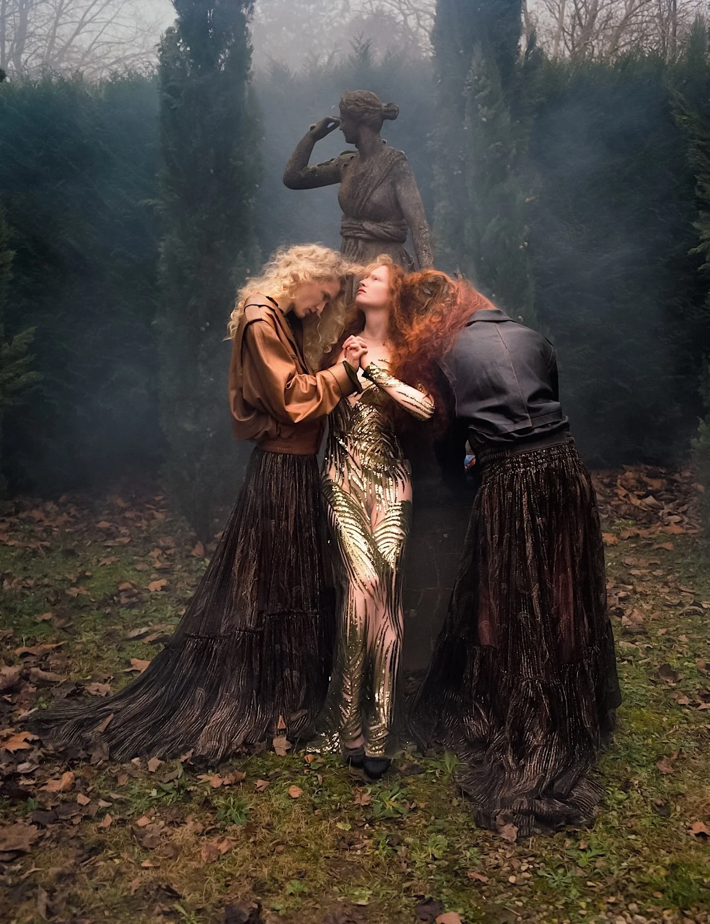 Numéro #253 April 2025 Shares 'A Fleur de Beau' Lensed by Elina Kechicheva