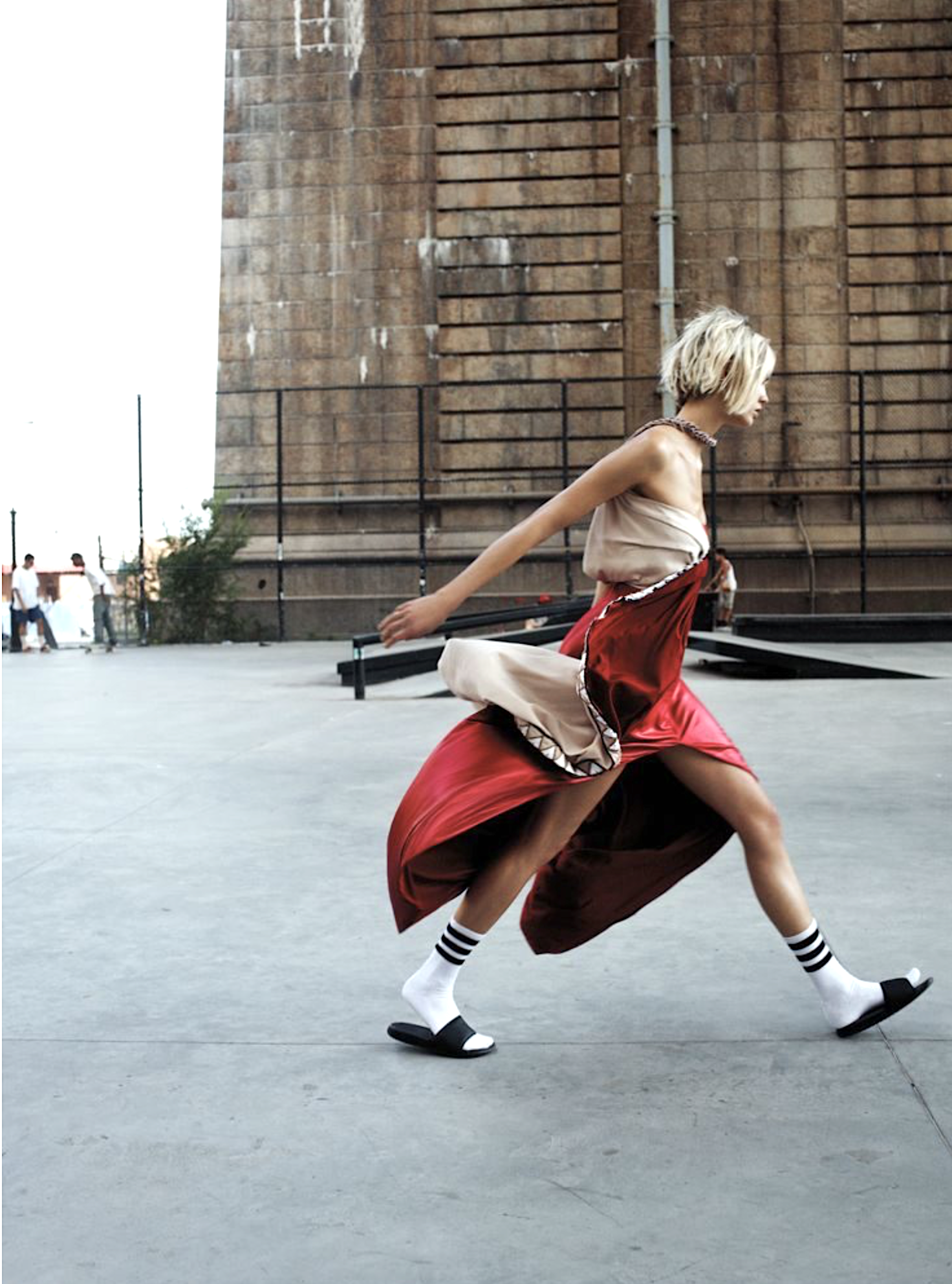Karlie-Kloss-by-Gregory-Harris-Interview-September-2013-9.png