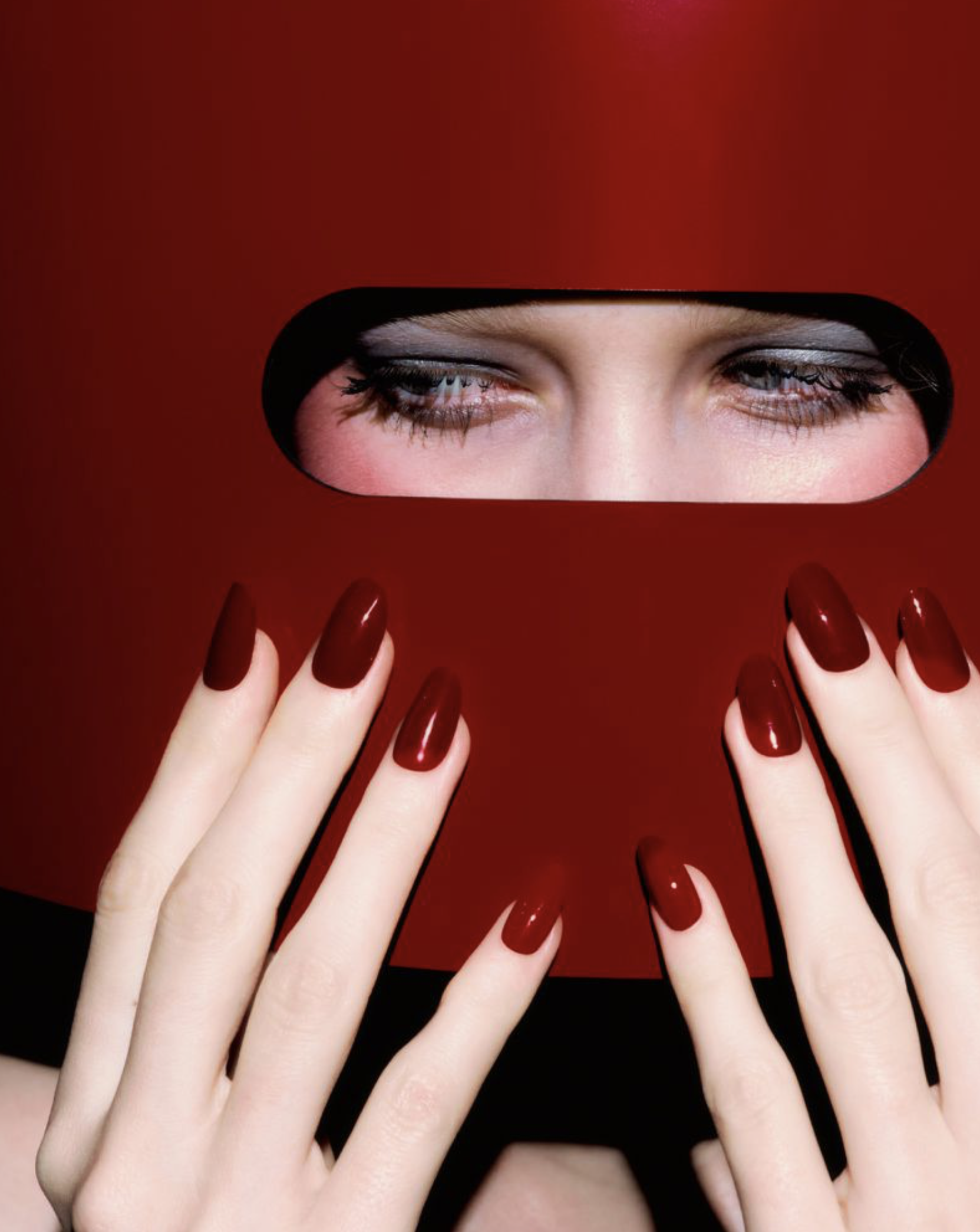 Apolline-Rocco-Fohrer-by-Nick-Yang-W-Magazine-China-Art-Issue-Volume-1-2025-6.png