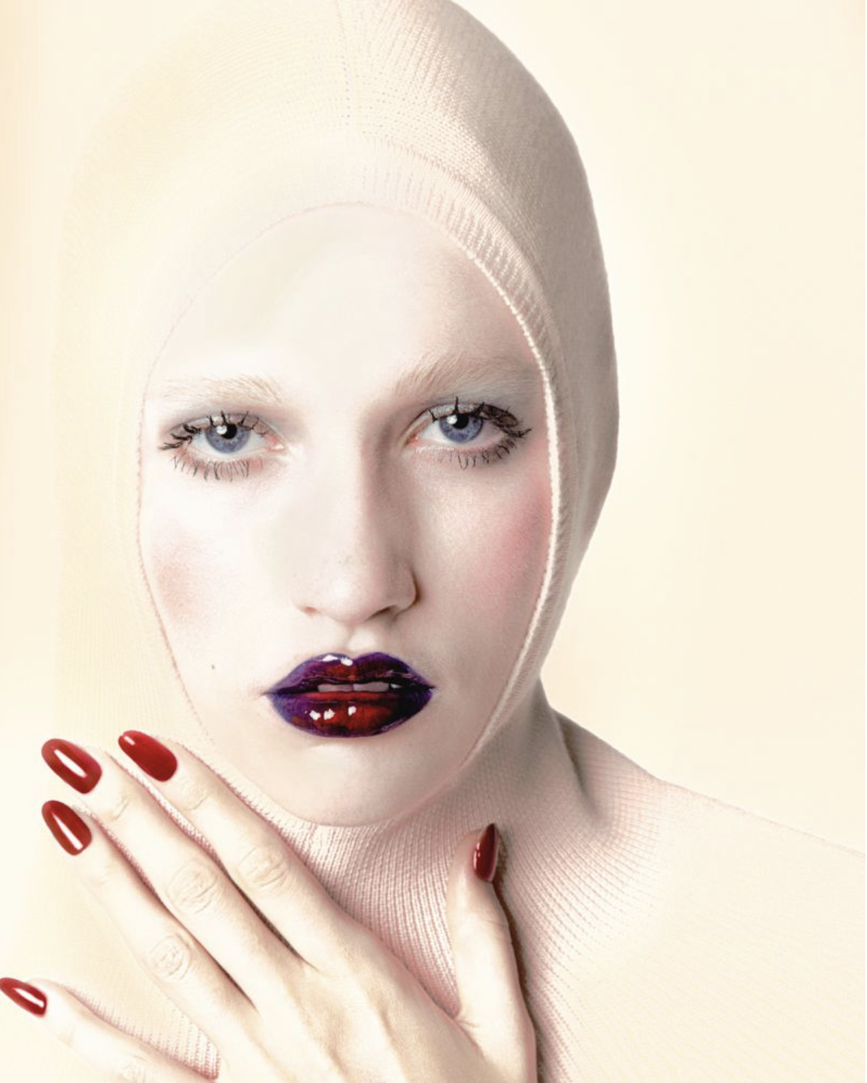 Apolline-Rocco-Fohrer-by-Nick-Yang-W-Magazine-China-Art-Issue-Volume-1-2025-26.png