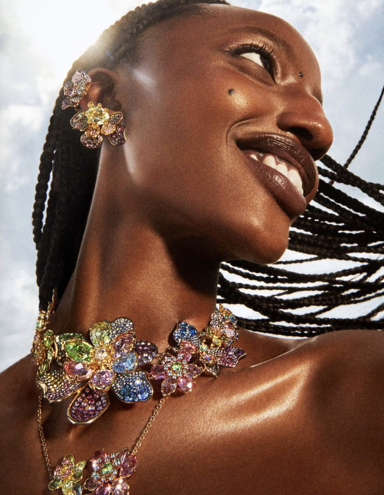 Swarovski-Mothers-Day-2025-by-Marcus-Ohlsson-10.png
