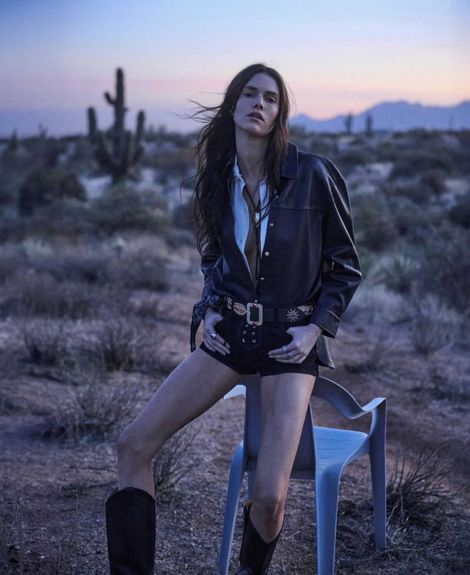 Vanessa-Moody-by-David-Roemer-Madame-Figaro-April-2025-8.png