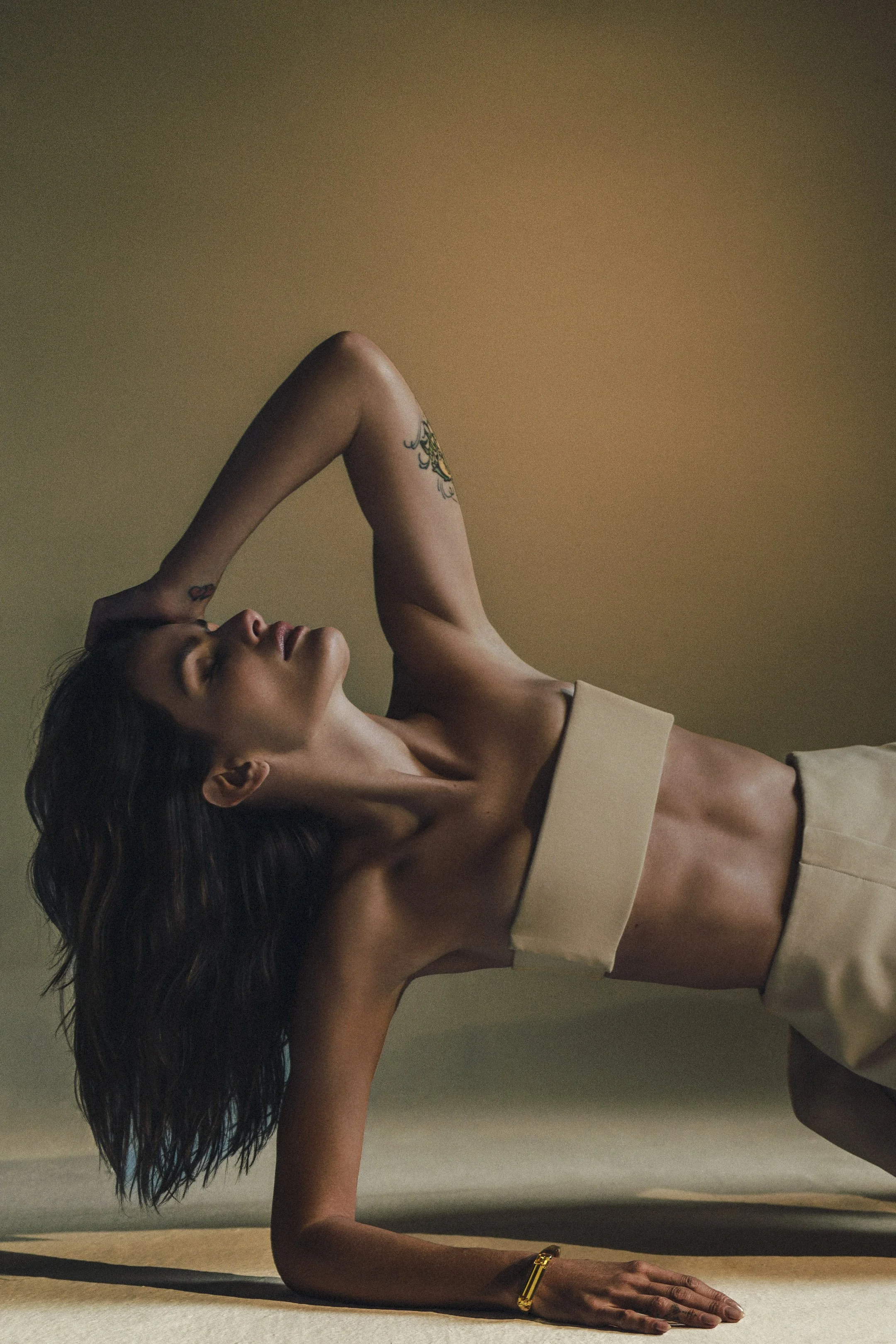 Isabeli-Fontana-by-JUANKR-for N umero-Netherlands-Aurora-Issue-May-2025-36.jpg