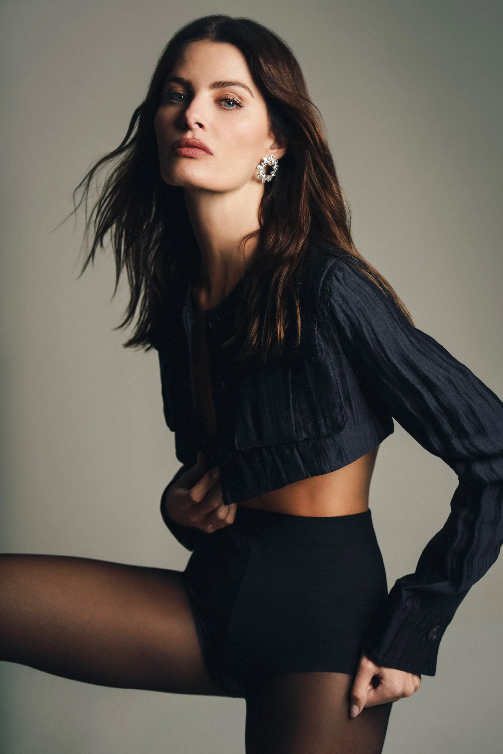 Isabeli-Fontana-by-JUANKR-for N umero-Netherlands-Aurora-Issue-May-2025-41.jpg