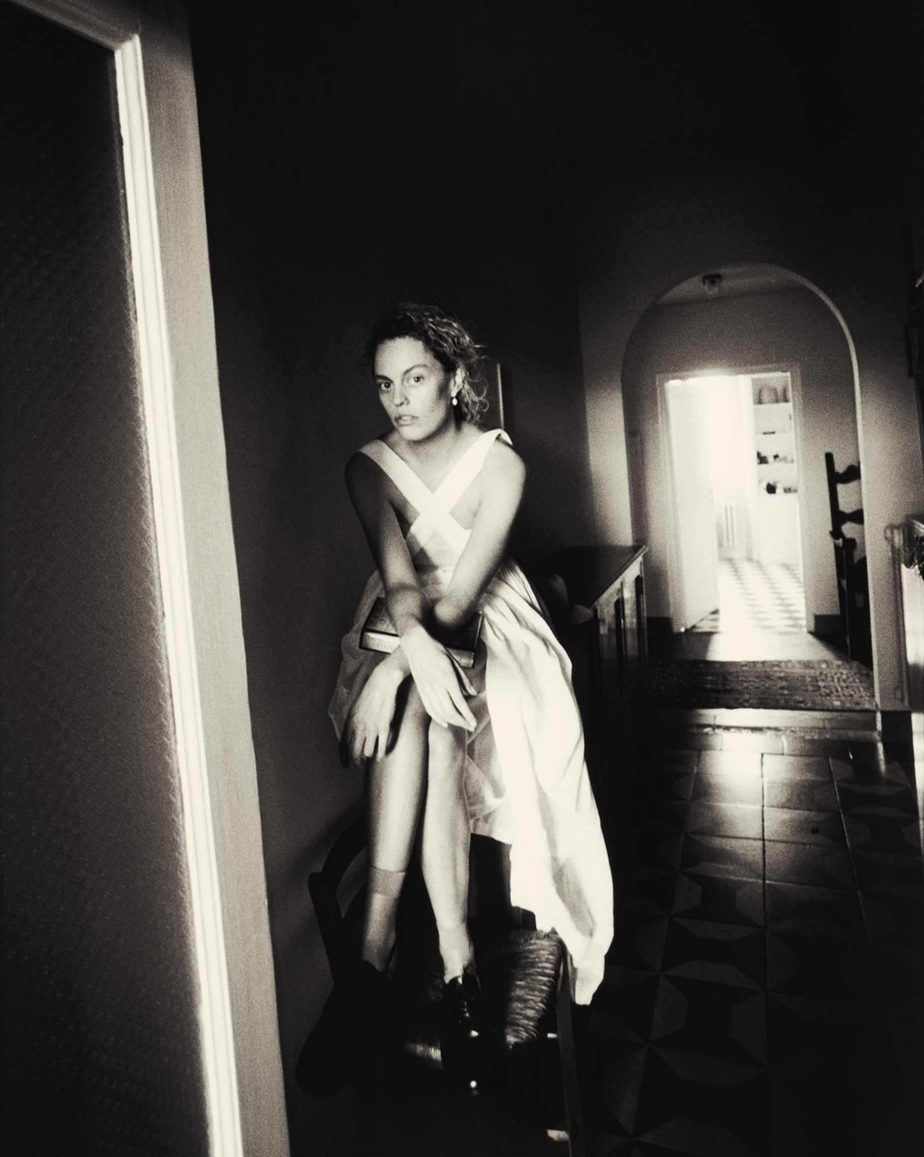 Gemma-Janes-by-Tom-Craig-for-Vogue-Poland-March-2025-14.png