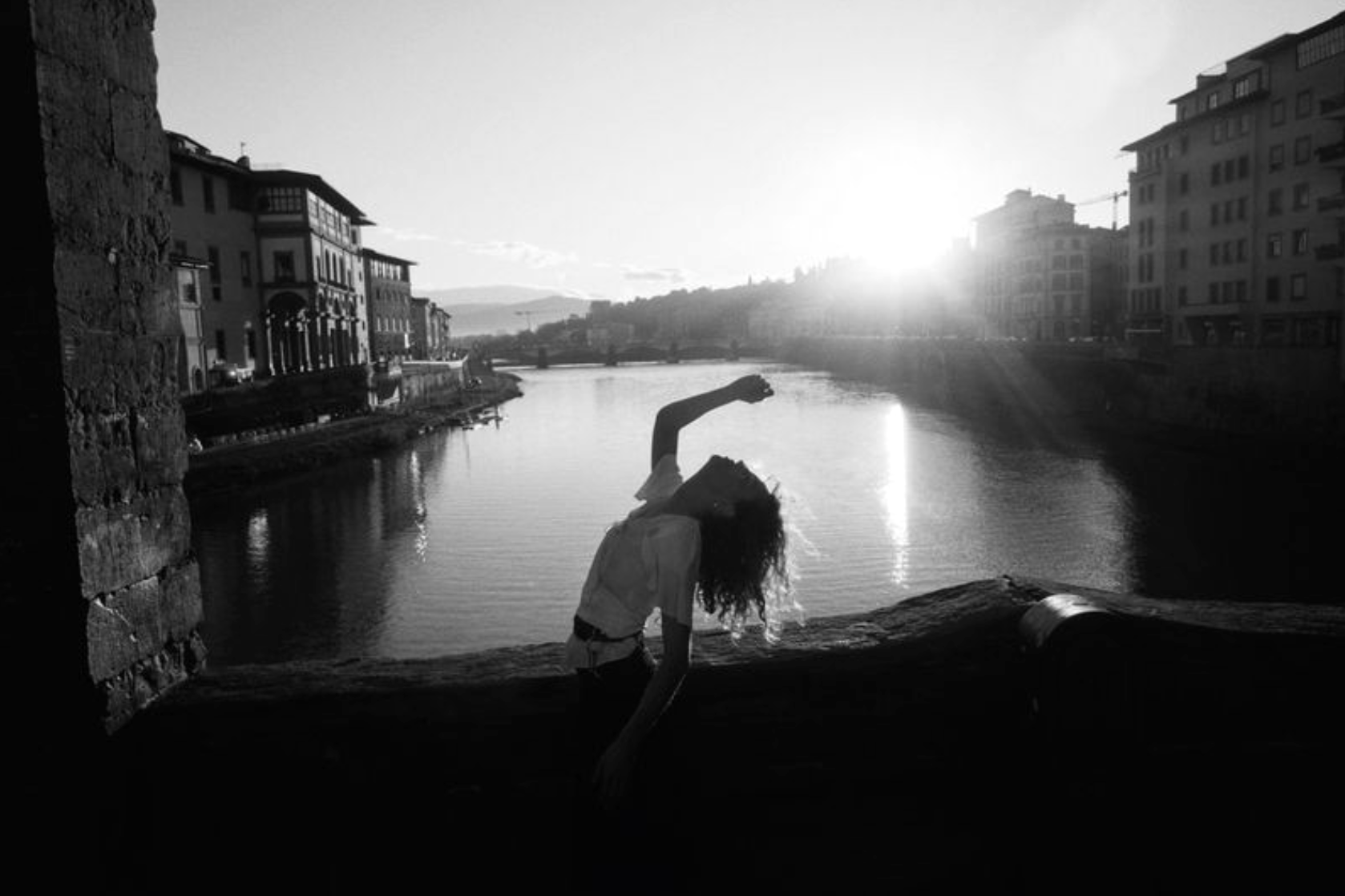 Gemma-Janes-by-Tom-Craig-for-Vogue-Poland-March-2025-10.png