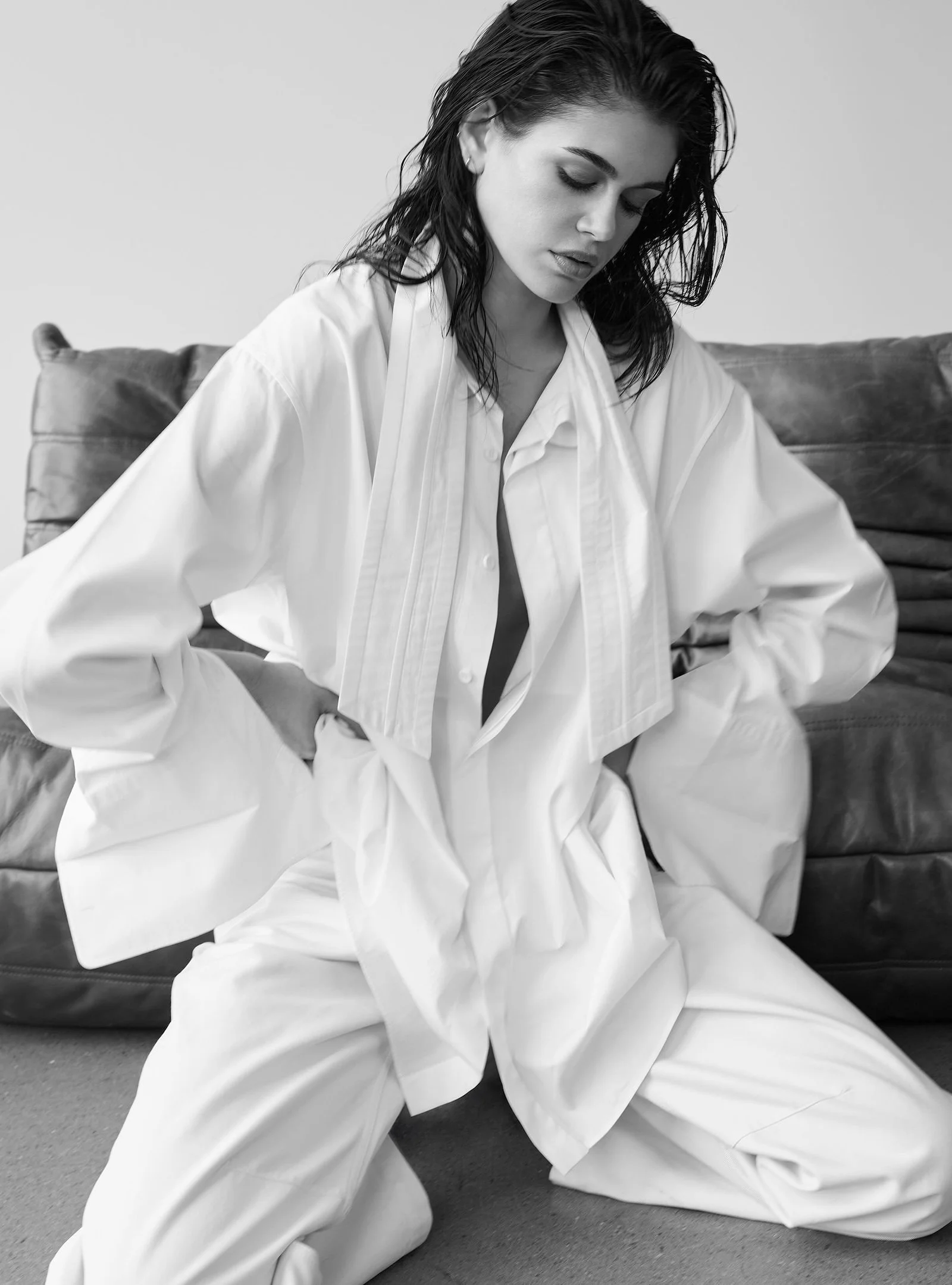 女性情報誌 Vogue Spain Magazine July 2022 Vogue Spain April 2025 Cover Story Editorial
