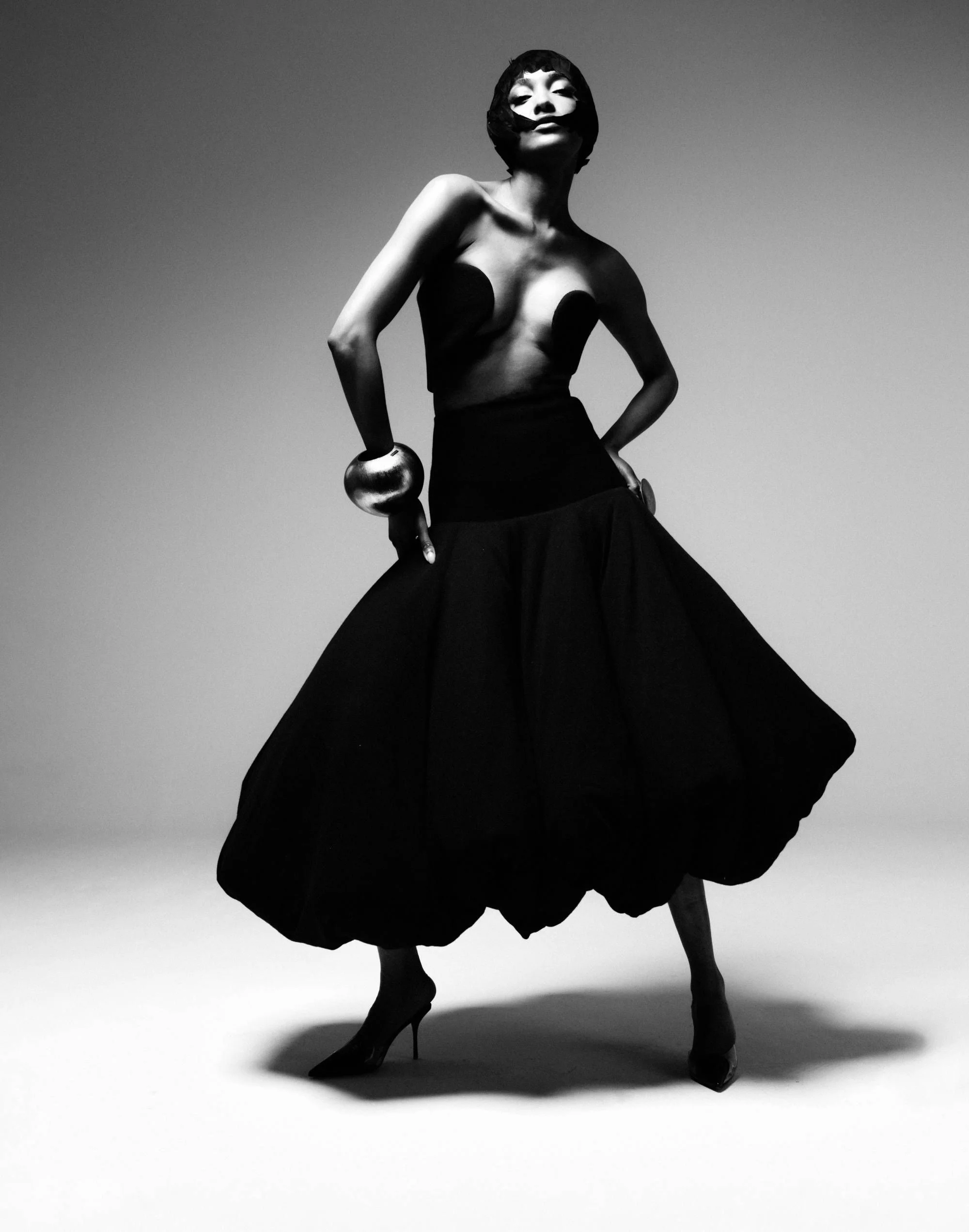 Jourdan-Dunn-by-Javier-Biosca-Harpers-Bazaar-Espana-May-2025-13.jpg